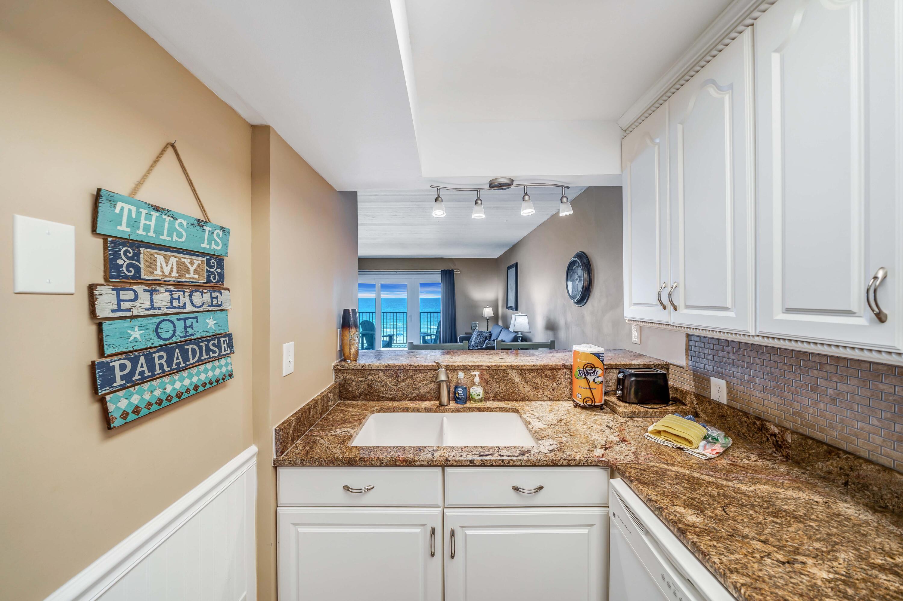 MARINER EAST CONDO - Residential