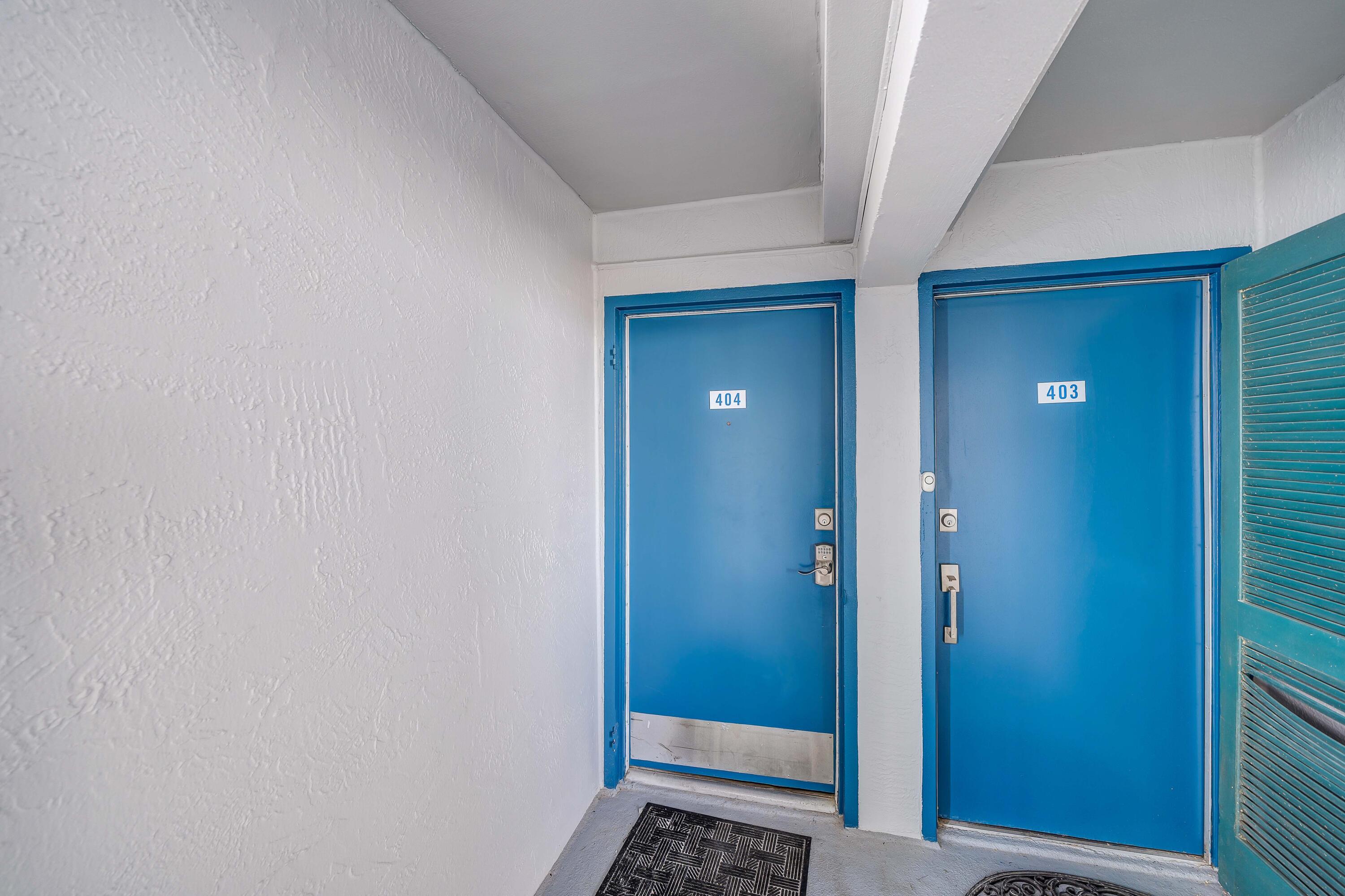 MARINER EAST CONDO - Residential