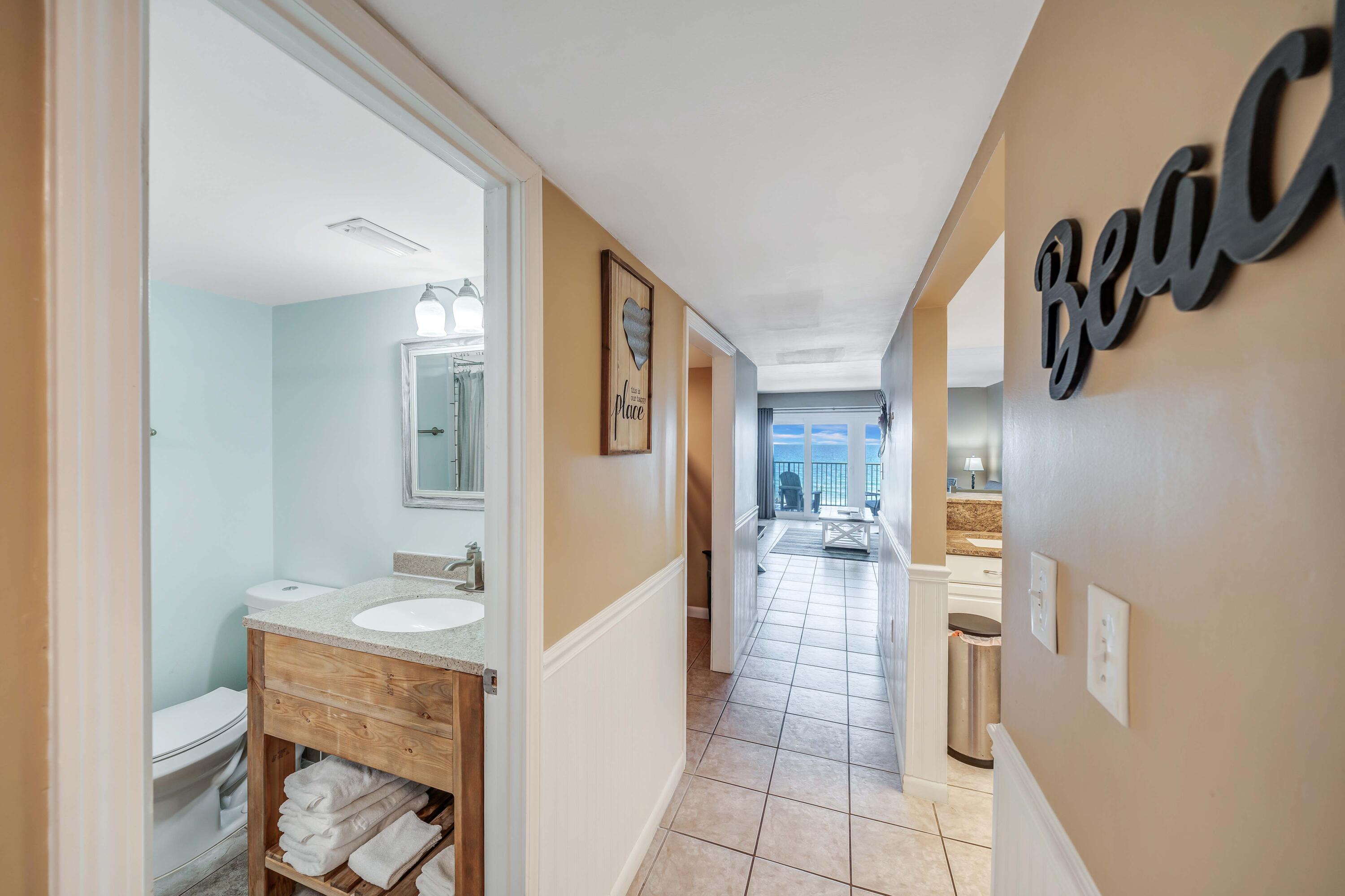 MARINER EAST CONDO - Residential