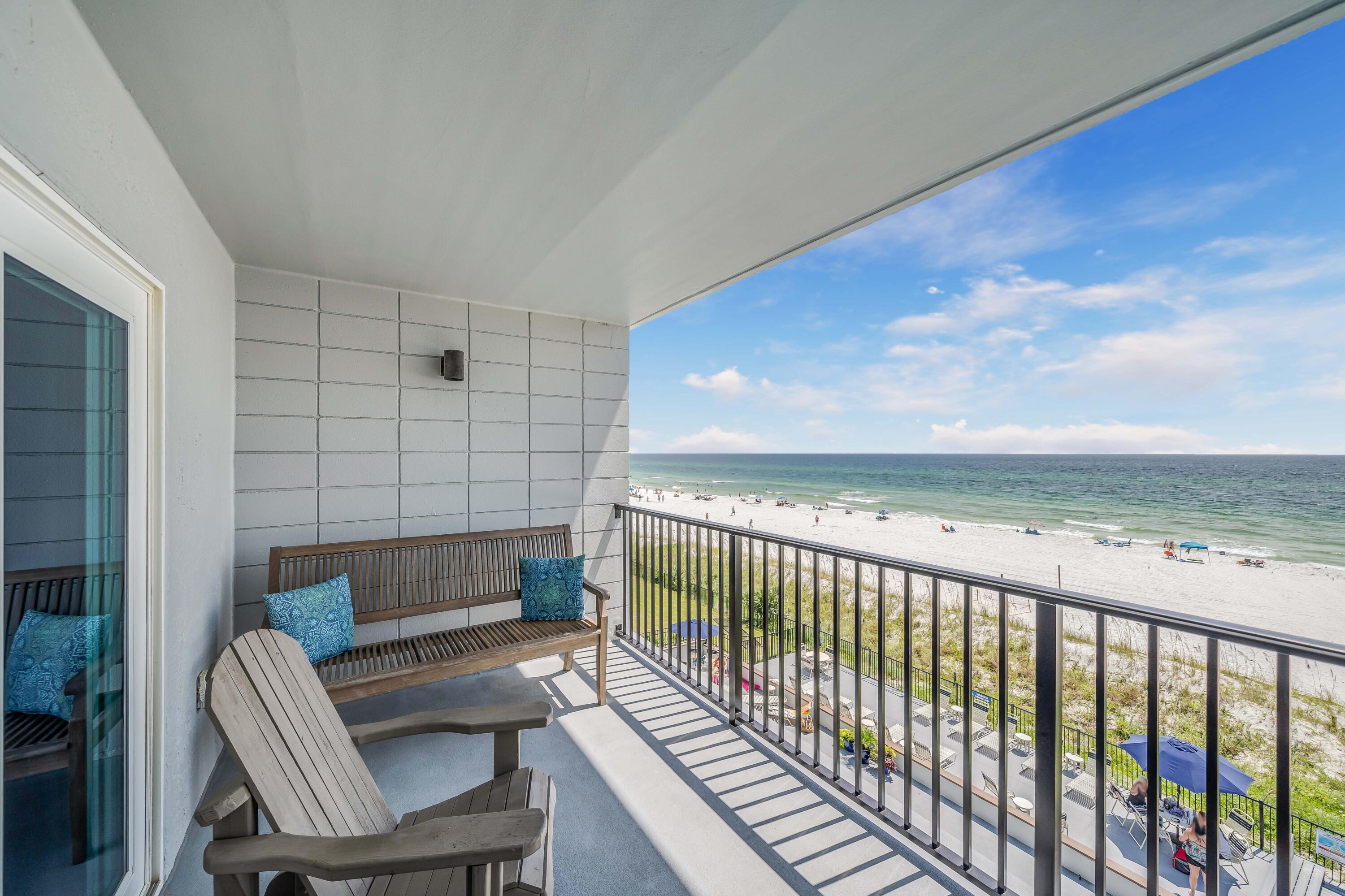 MARINER EAST CONDO - Residential