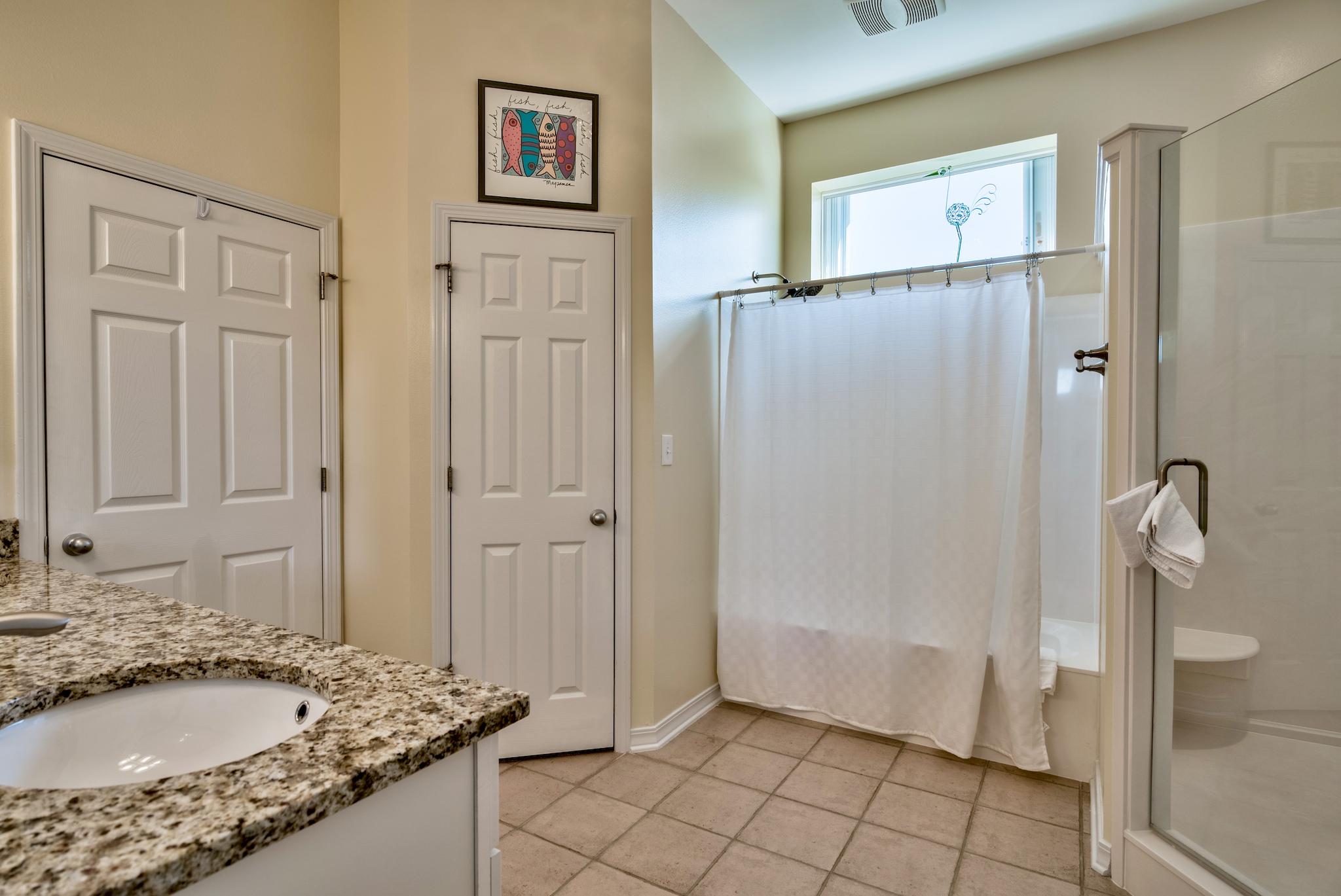 MARAVILLA COTTAGES - Residential