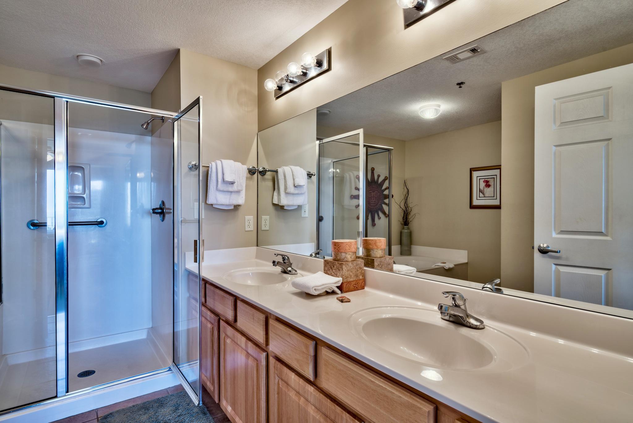 ARIEL DUNES II - Residential