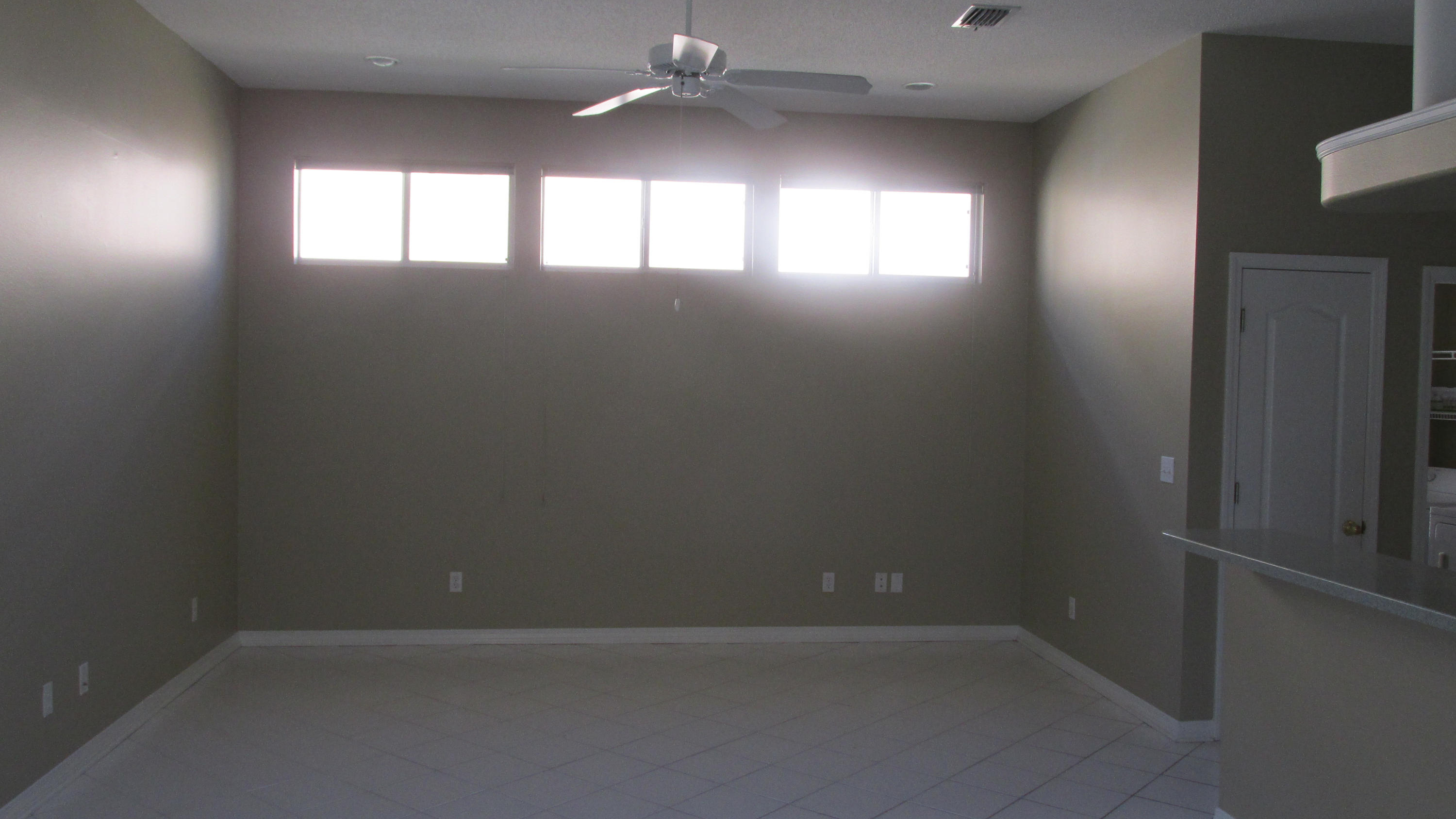 EMERALD LAKES PH 1 - Residential Lease