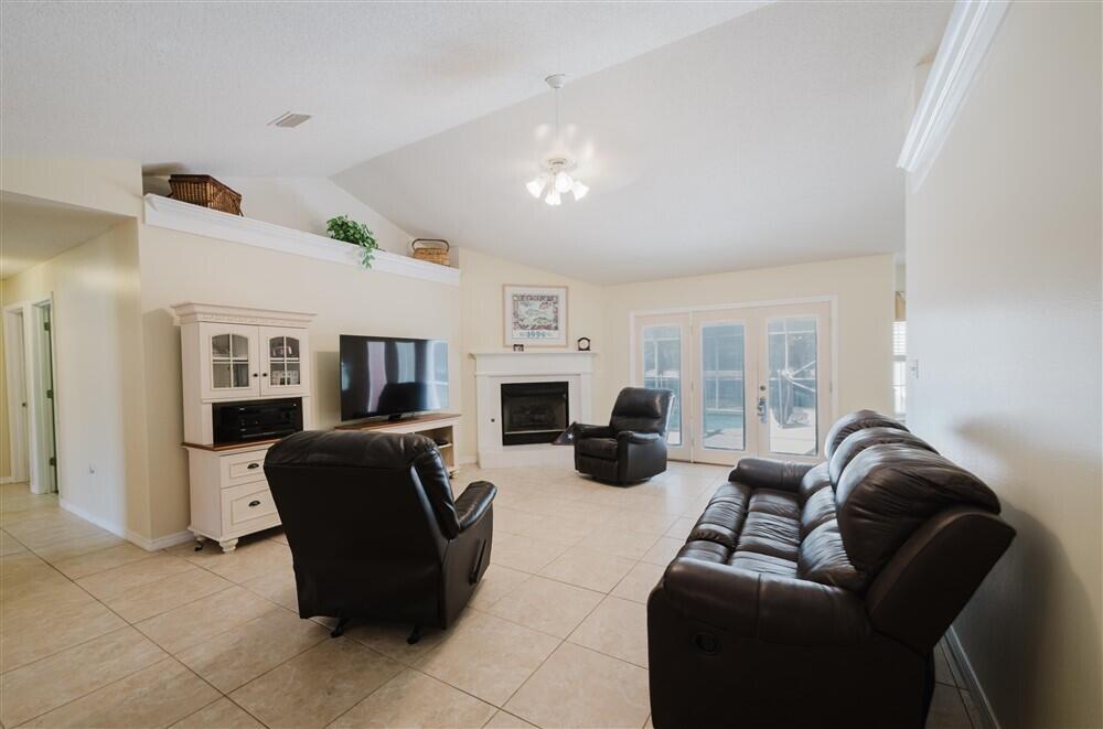 MAGNOLIA PLANTATION AT BLUEWATER BAY - Residential