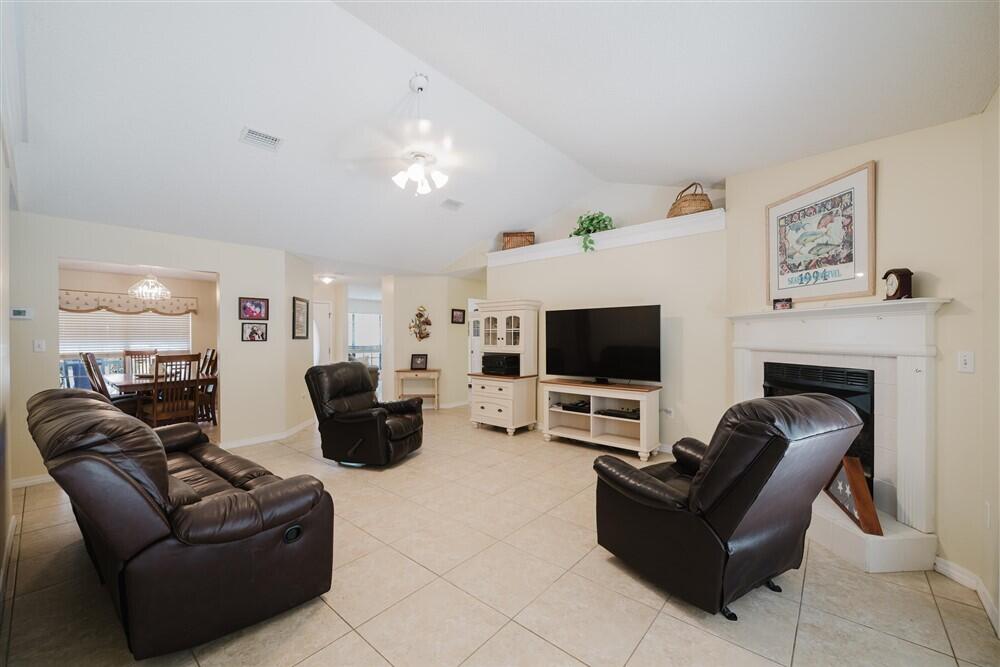 MAGNOLIA PLANTATION AT BLUEWATER BAY - Residential
