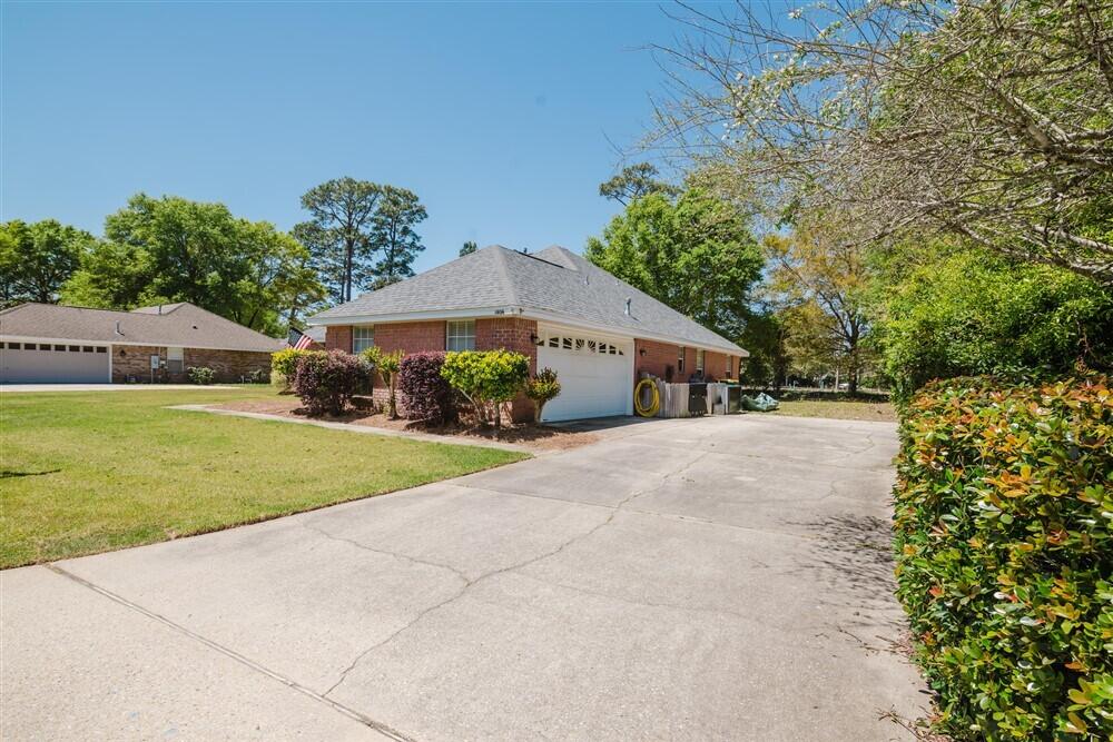MAGNOLIA PLANTATION AT BLUEWATER BAY - Residential