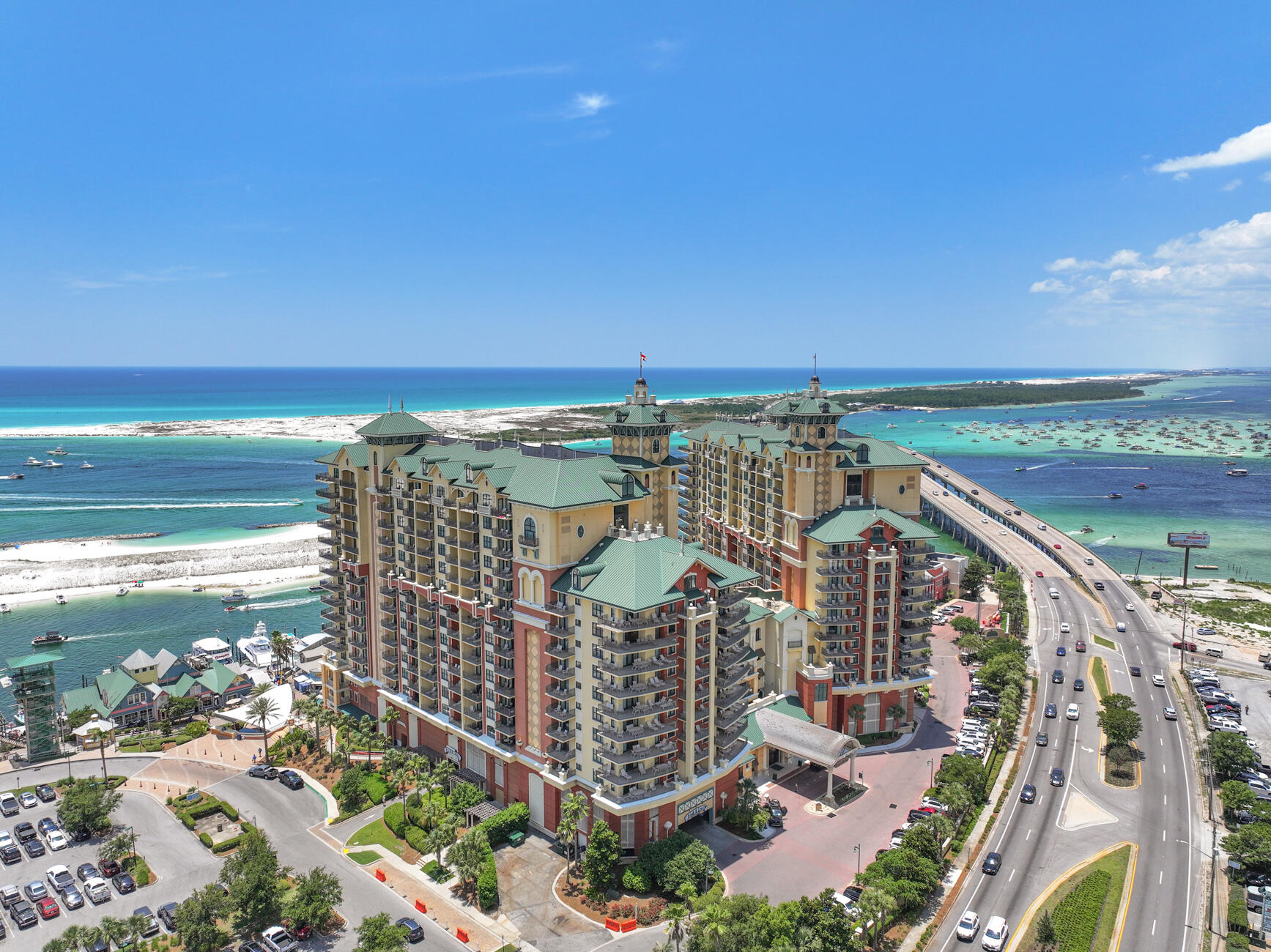 EMERALD GRANDE - Residential