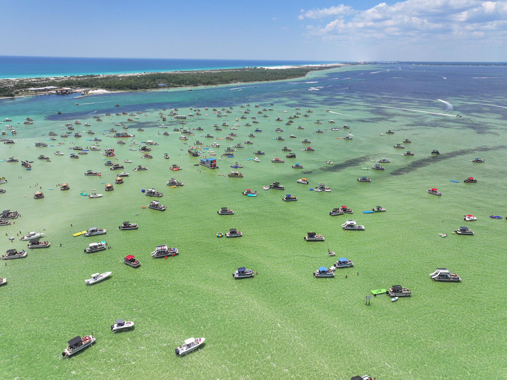 EMERALD GRANDE - Residential