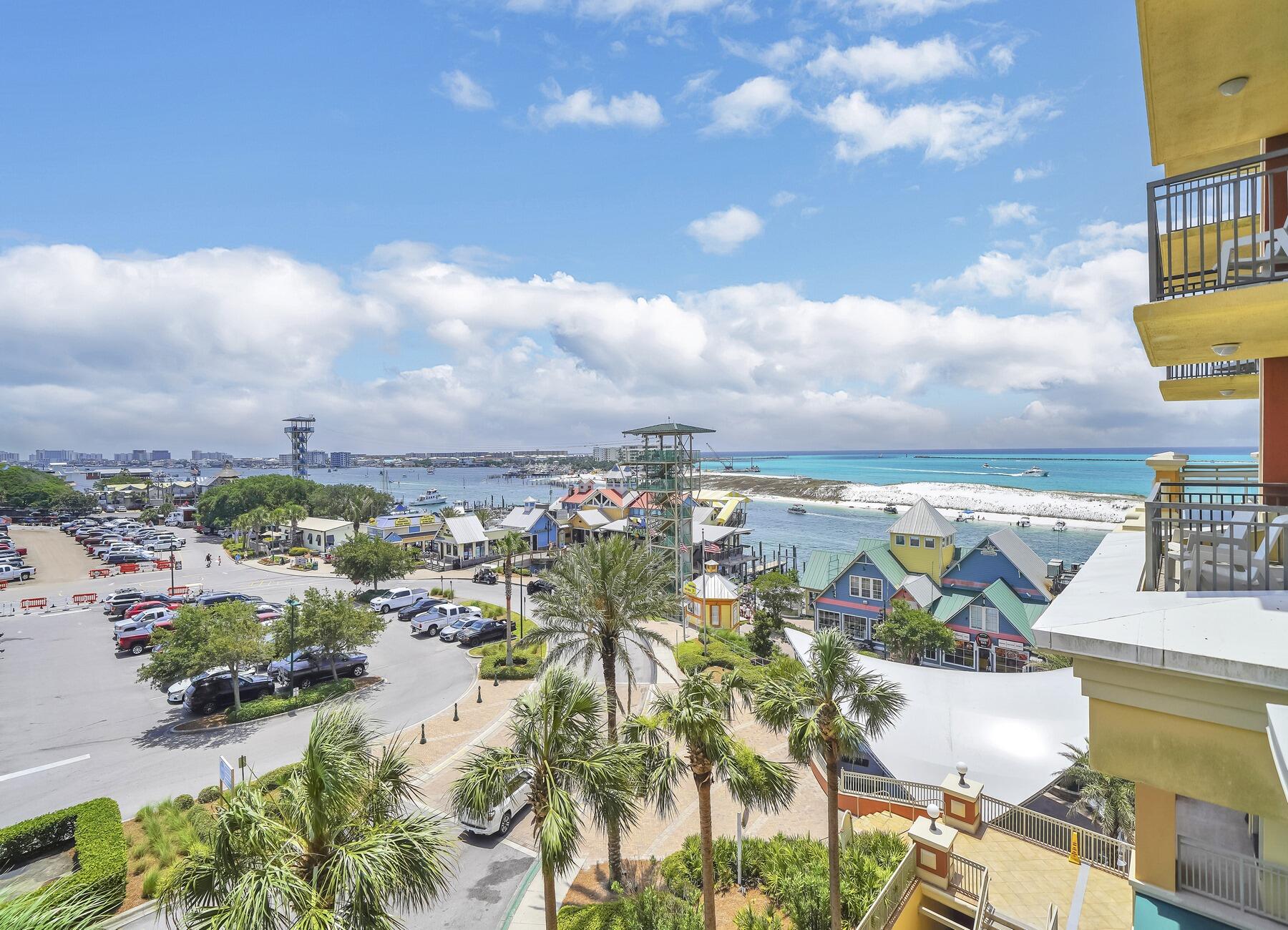 EMERALD GRANDE - Residential