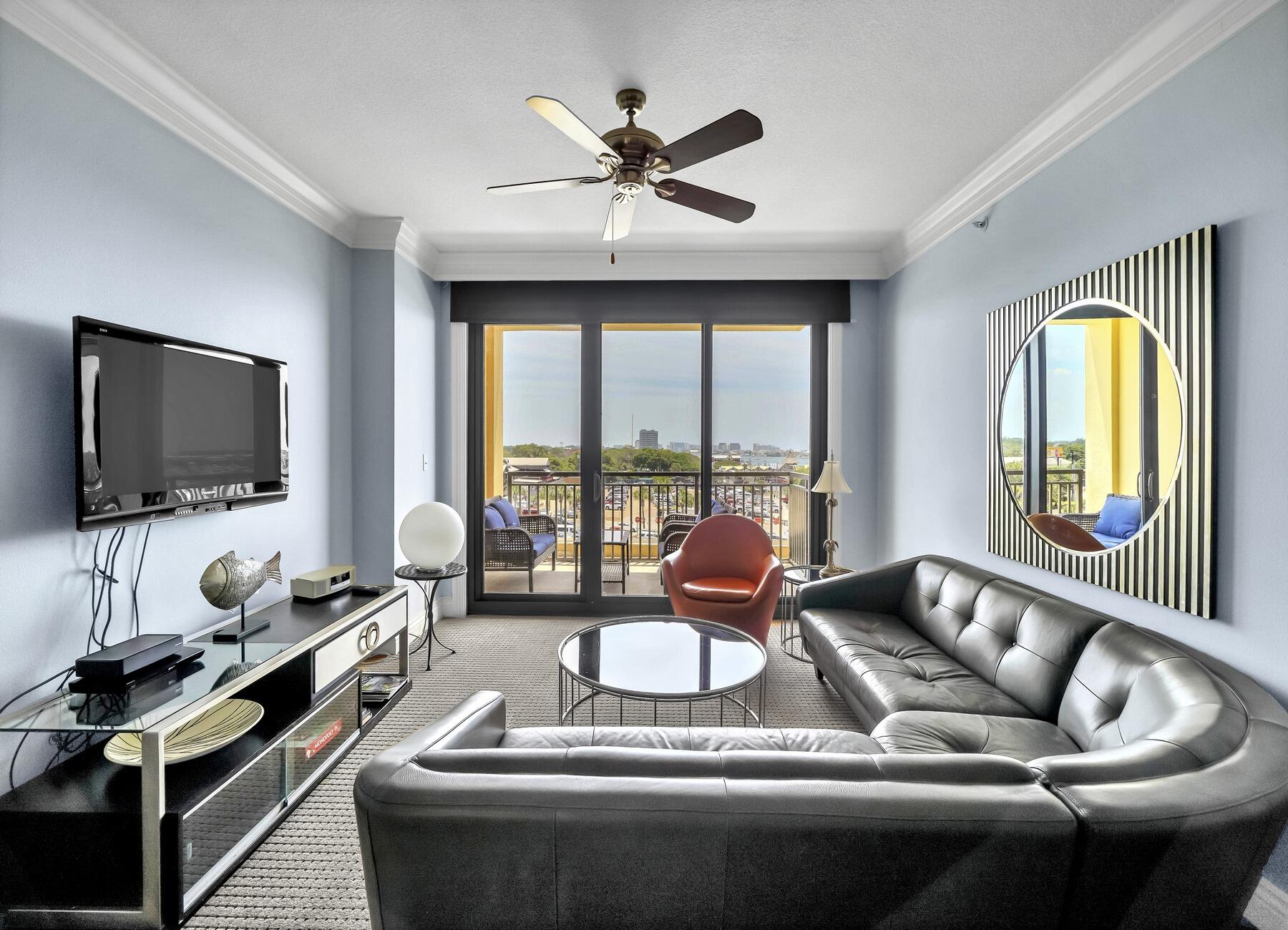 EMERALD GRANDE - Residential