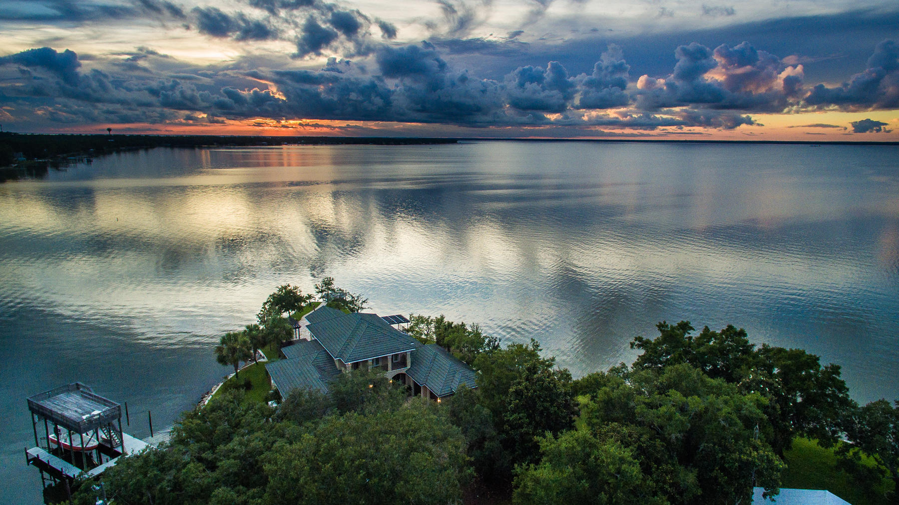 SANTA ROSA BEACH ESTATES - Residential