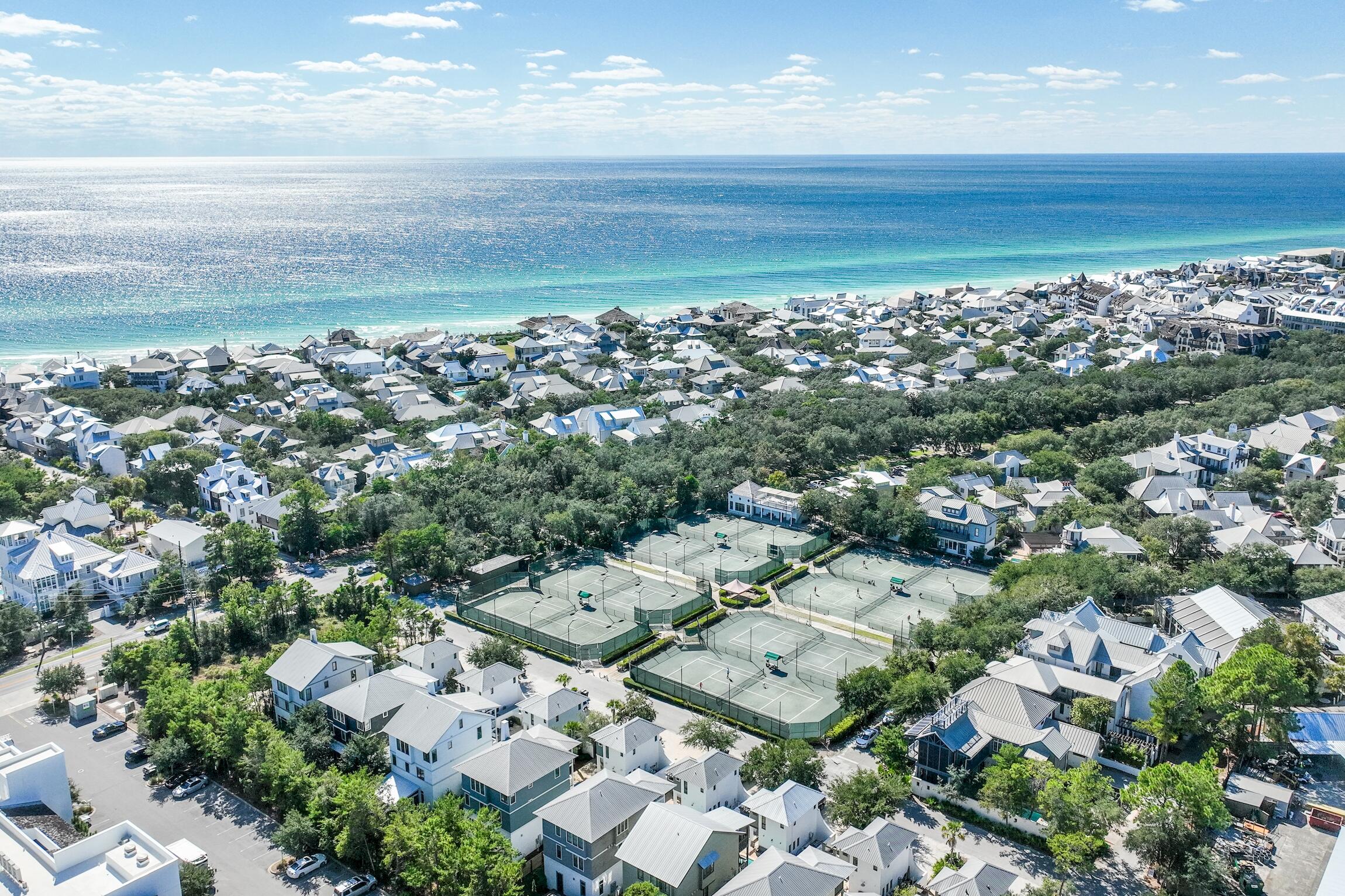 Costa Carina - Residential
