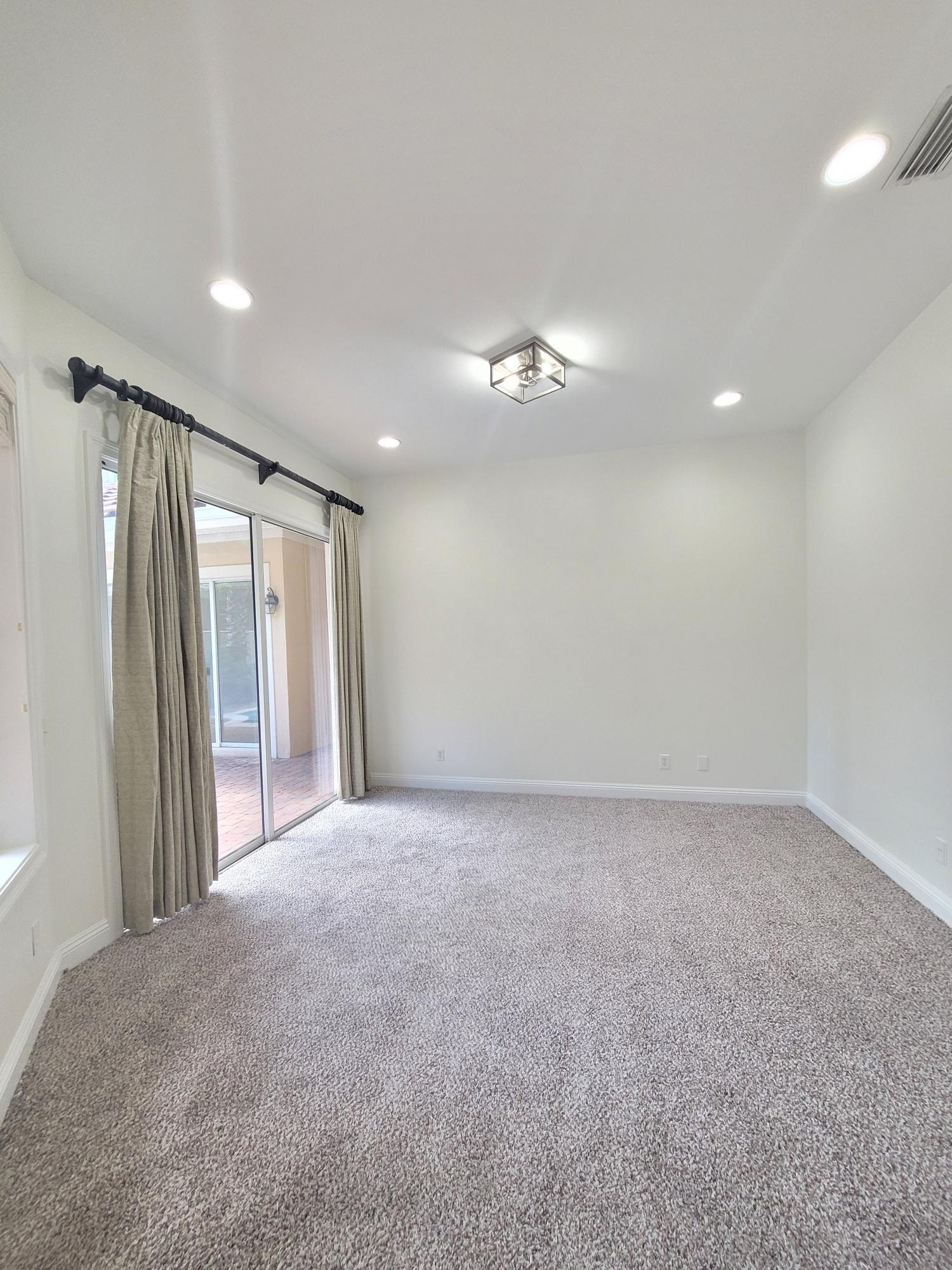 GOLF VILLAS AT REGATTA BAY - Residential