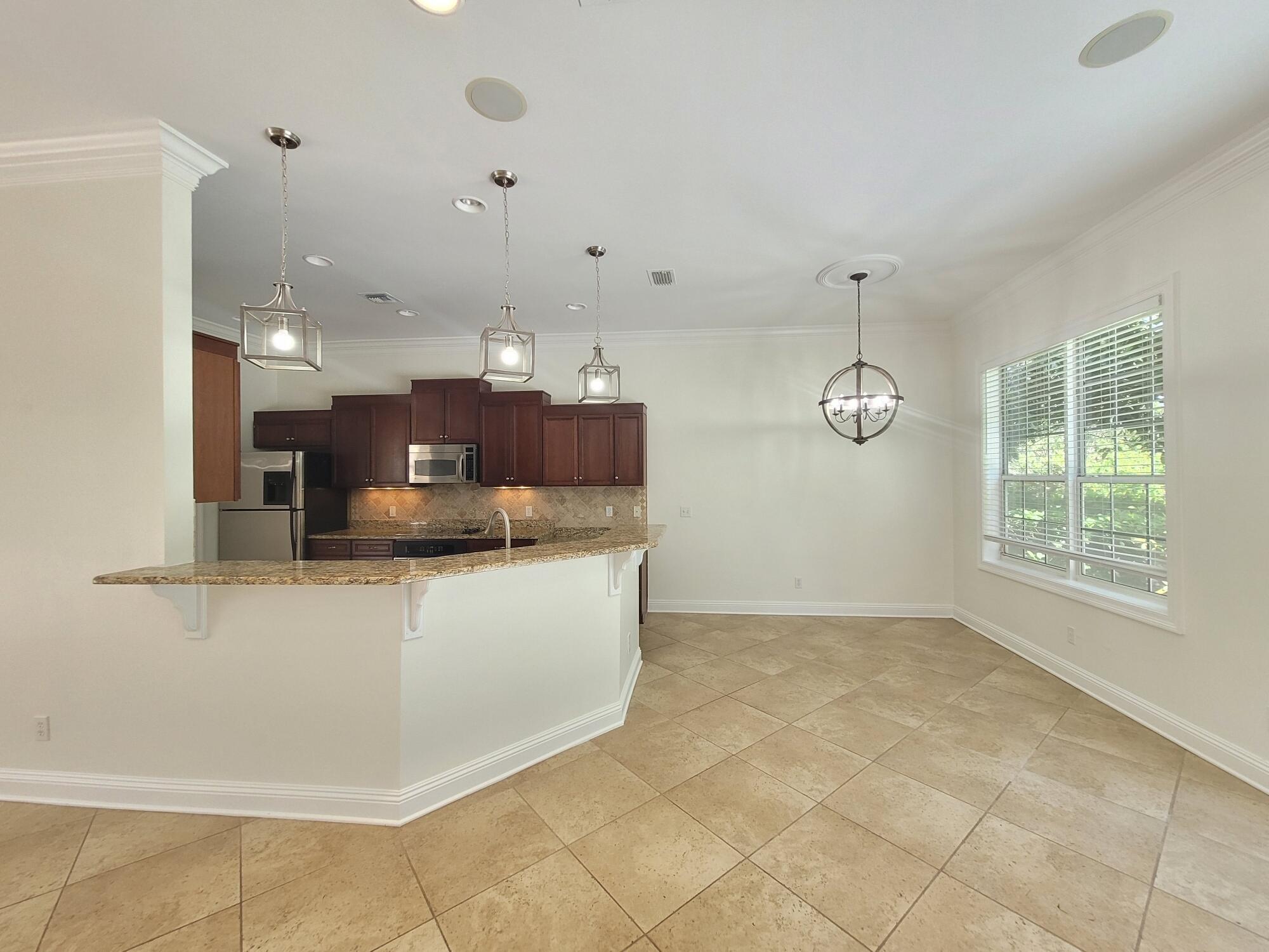 GOLF VILLAS AT REGATTA BAY - Residential