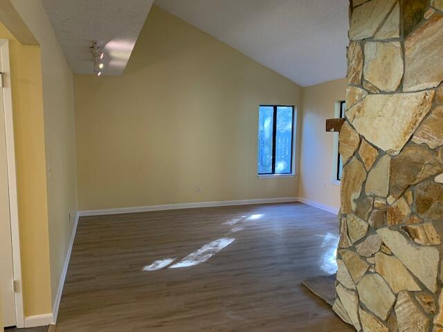 ROYAL OAK VILLAGE - Residential