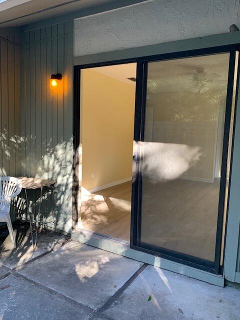 ROYAL OAK VILLAGE - Residential