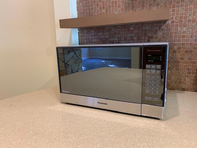 ROYAL OAK VILLAGE - Residential