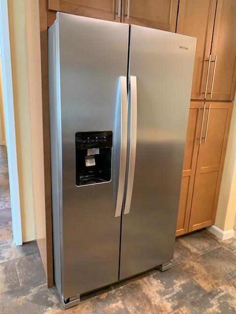 ROYAL OAK VILLAGE - Residential