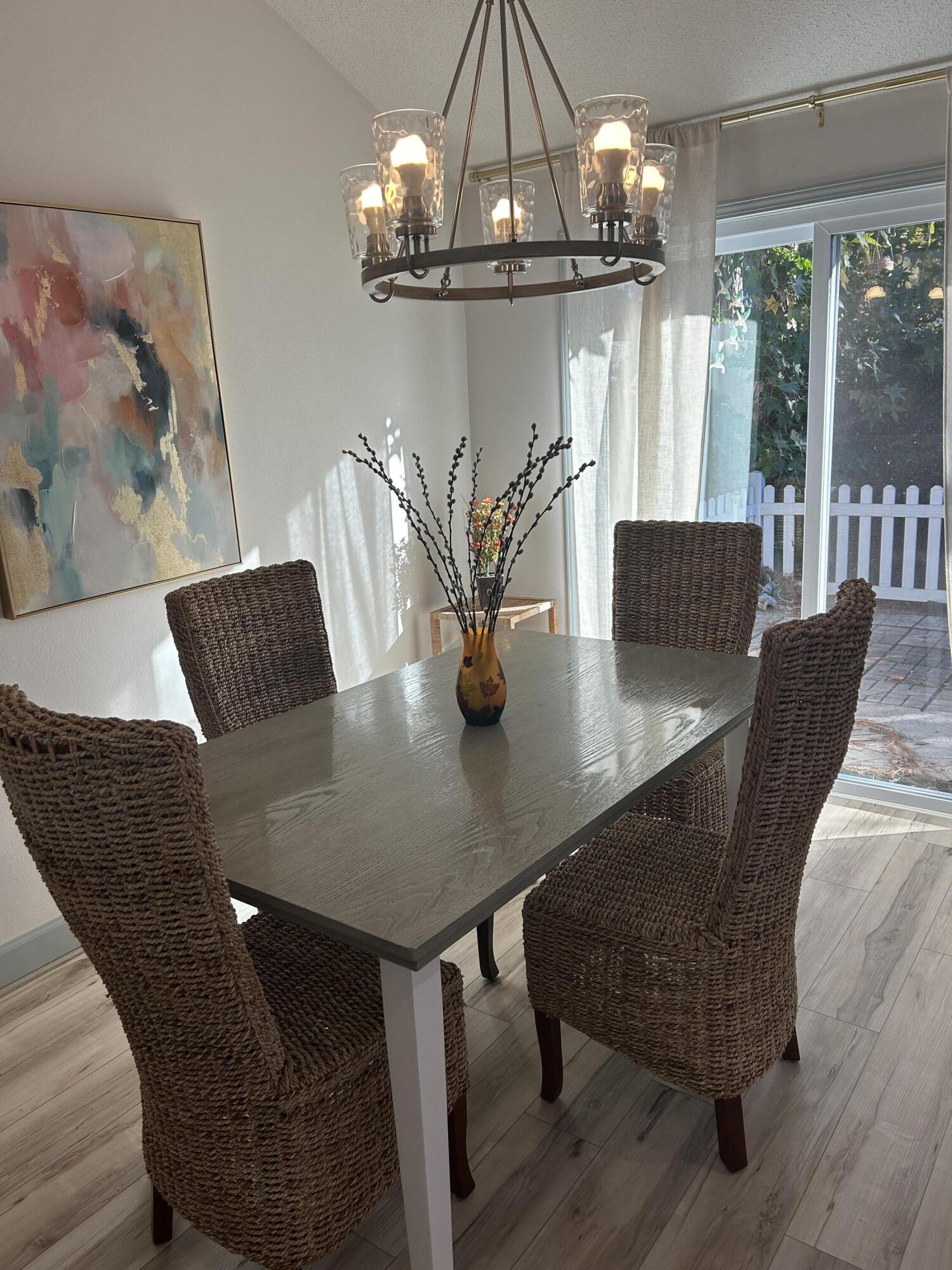 LINKSIDE VILLAGE UNIT 1 - Residential