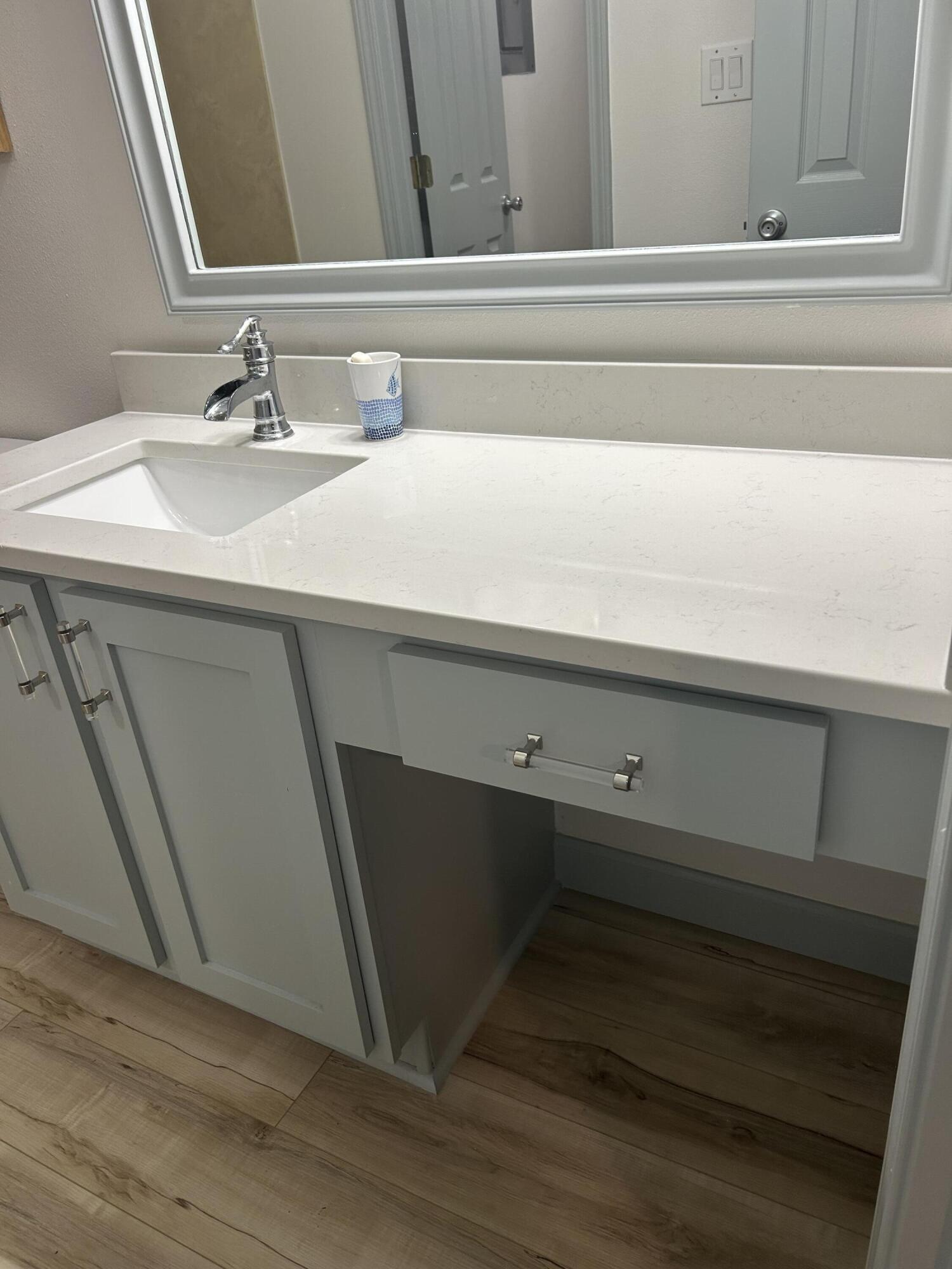 LINKSIDE VILLAGE UNIT 1 - Residential