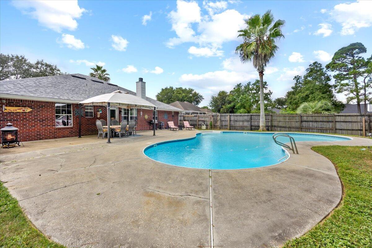 BRIGHTON OAKS - Residential