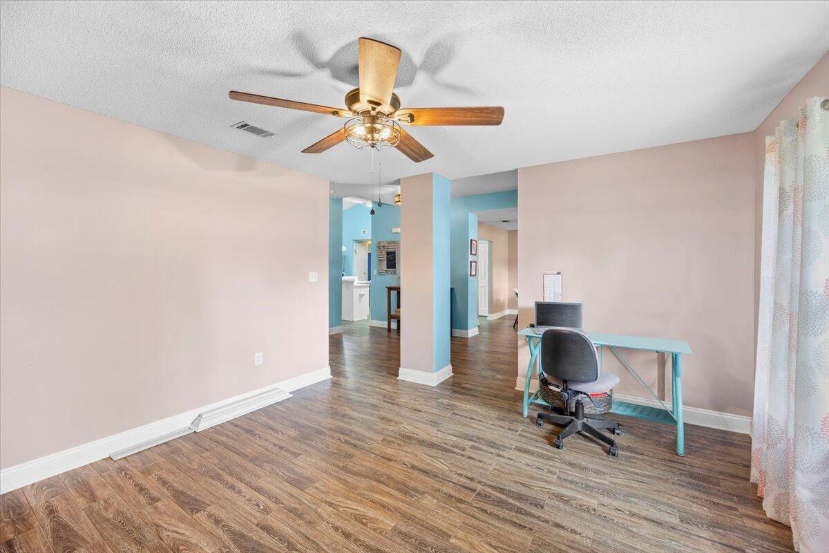 BRIGHTON OAKS - Residential