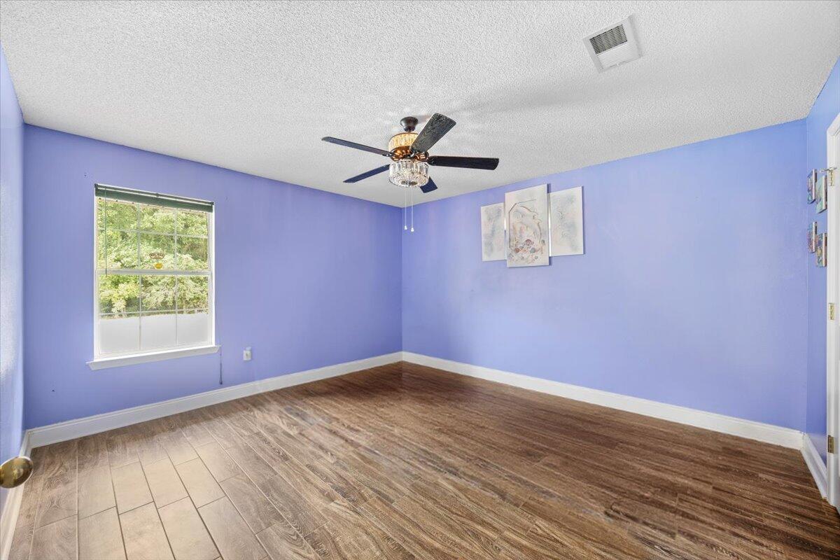 BRIGHTON OAKS - Residential
