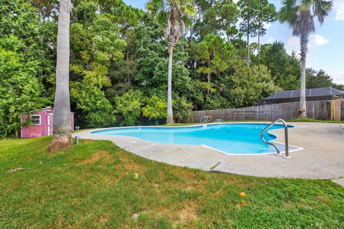 BRIGHTON OAKS - Residential