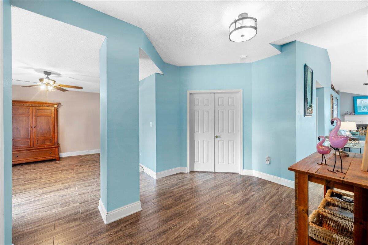 BRIGHTON OAKS - Residential