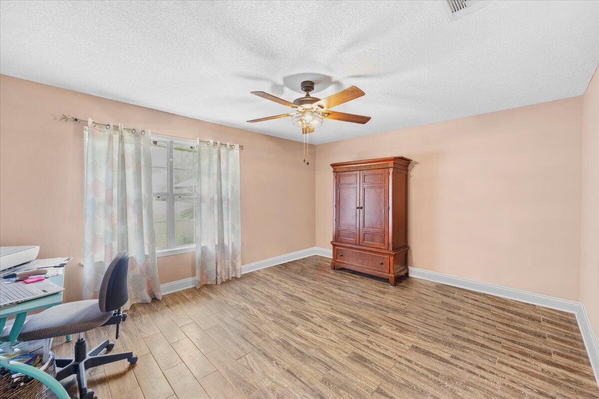 BRIGHTON OAKS - Residential