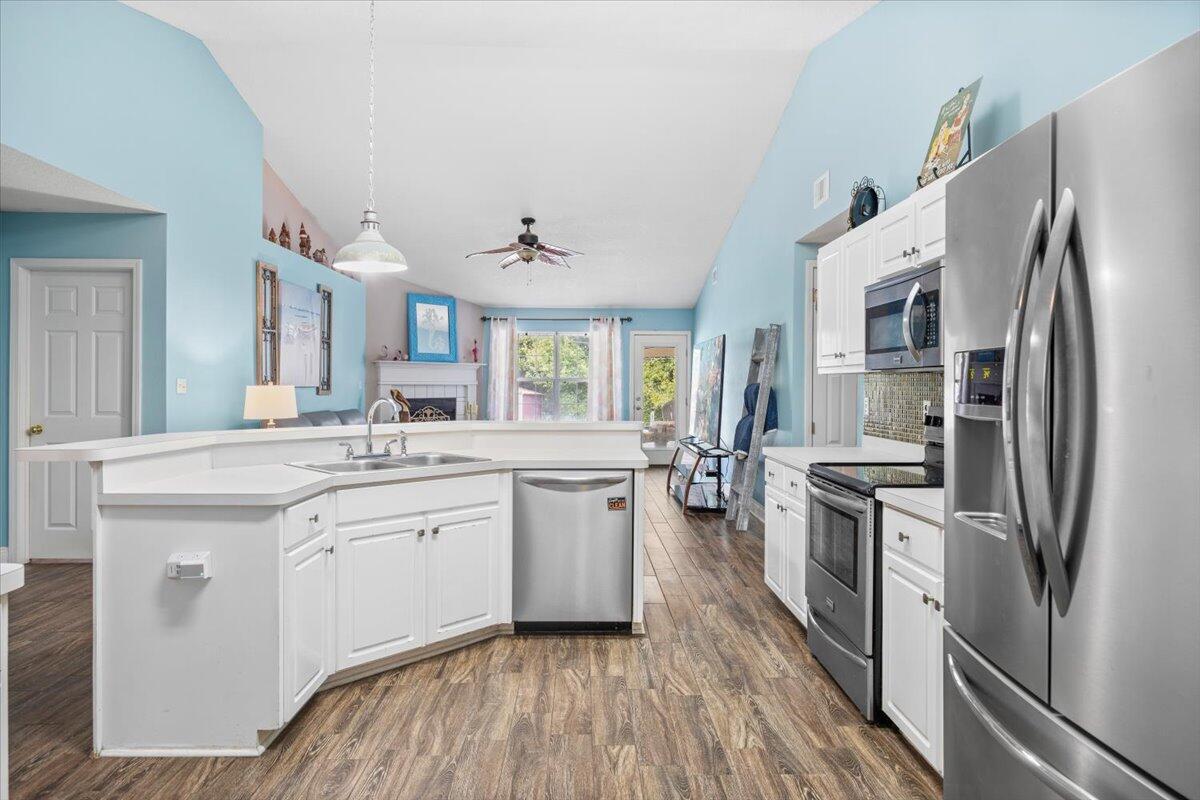 BRIGHTON OAKS - Residential