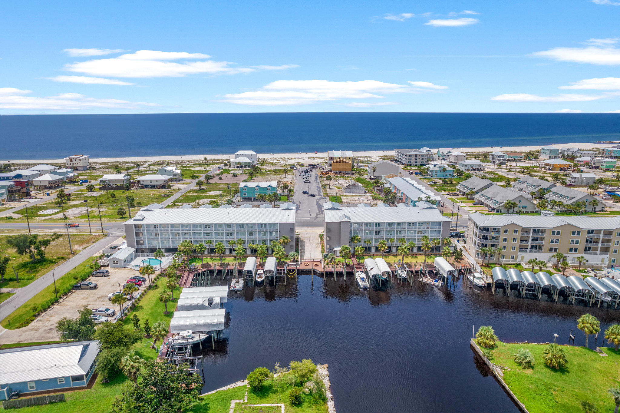 TRANQUIL HARBOUR - Residential