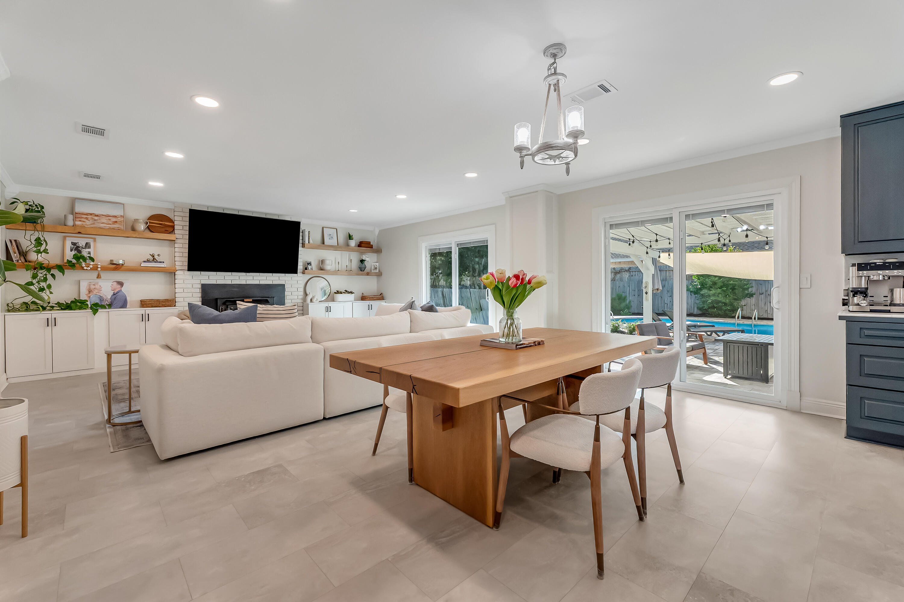 SUNSET BEACH - Residential