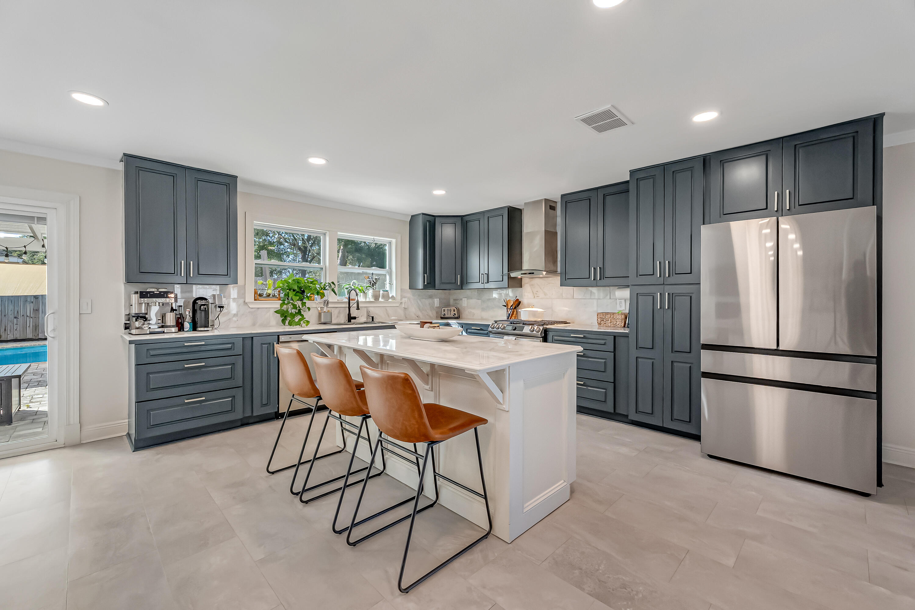 SUNSET BEACH - Residential