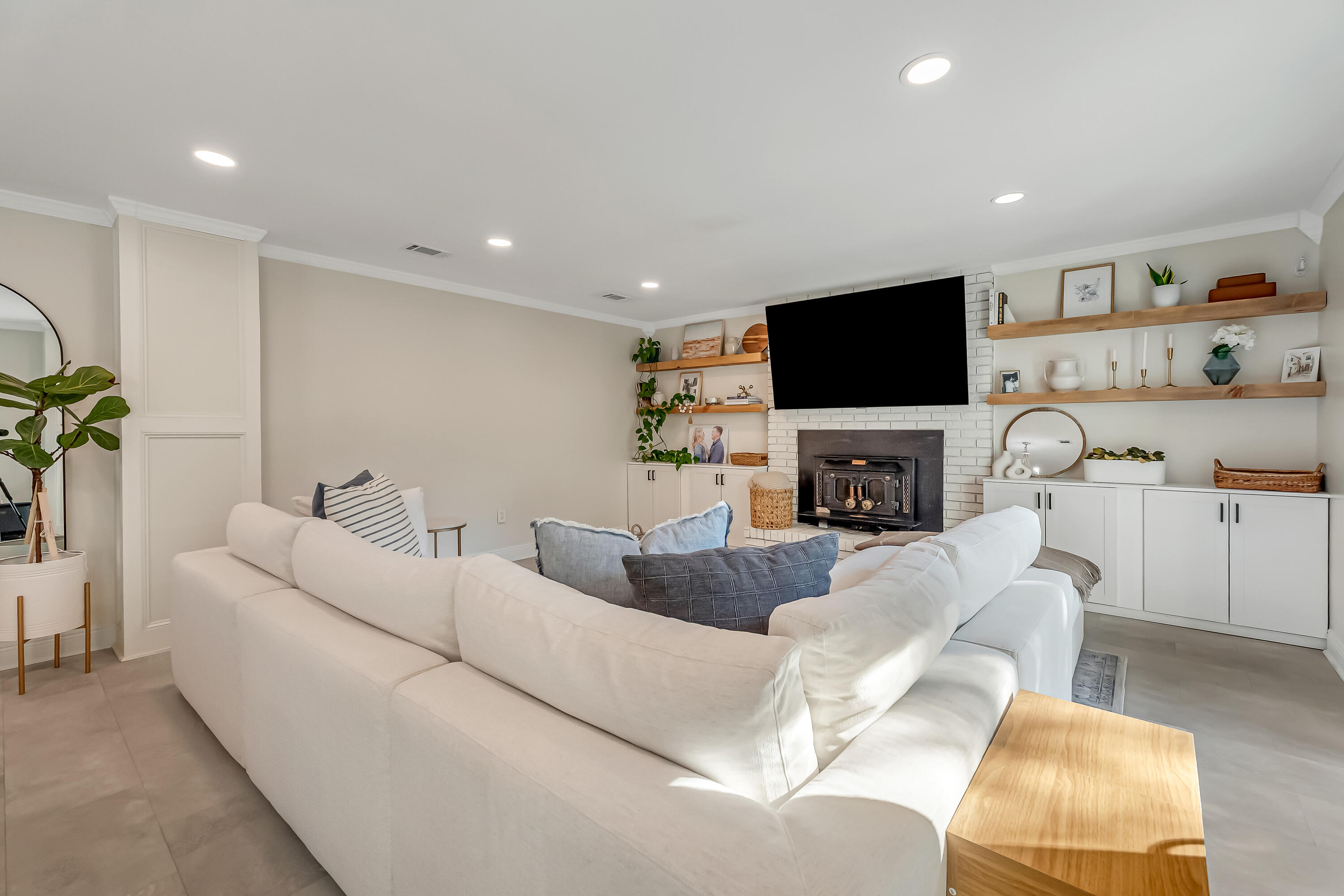 SUNSET BEACH - Residential
