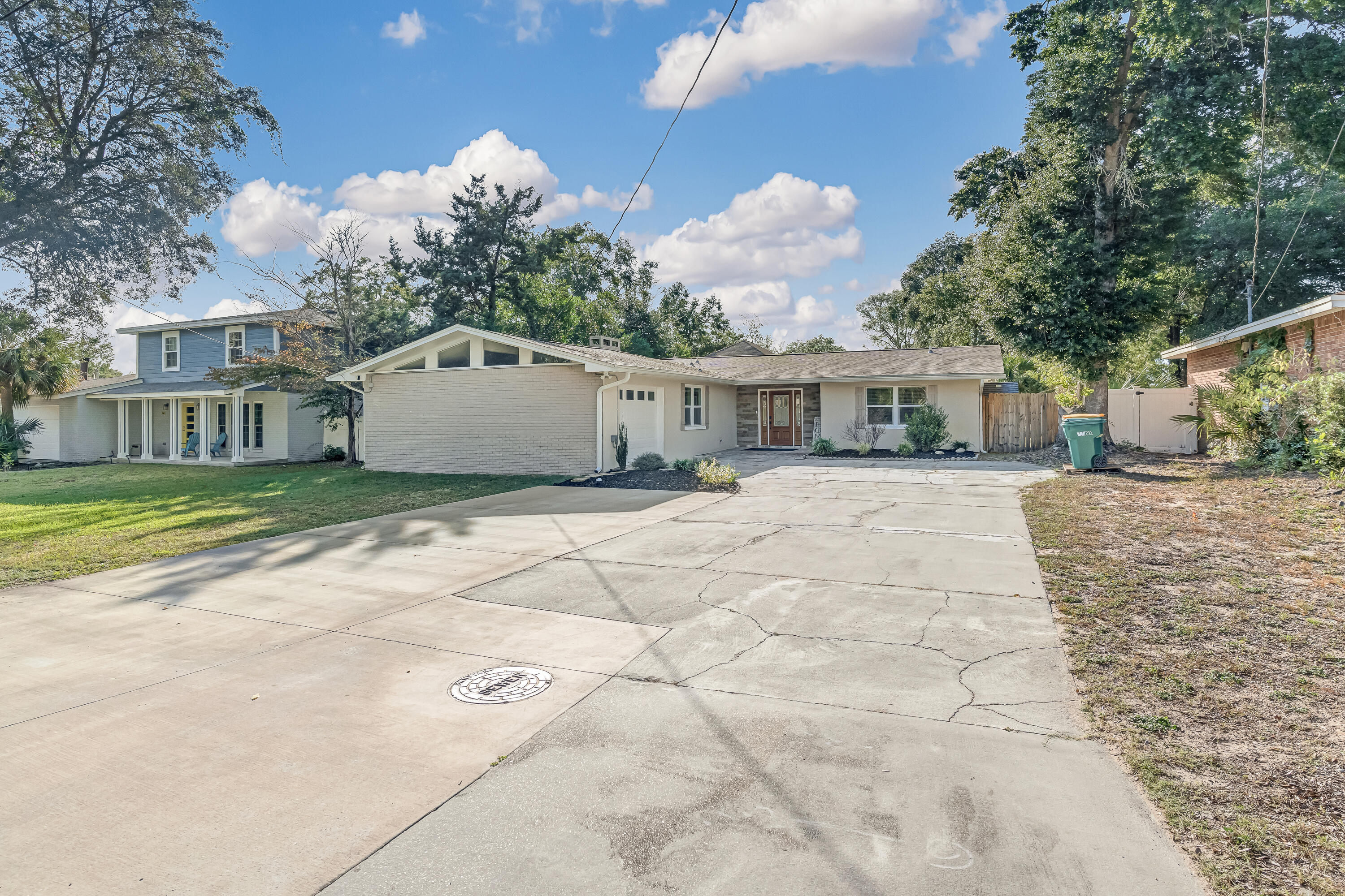 SUNSET BEACH - Residential