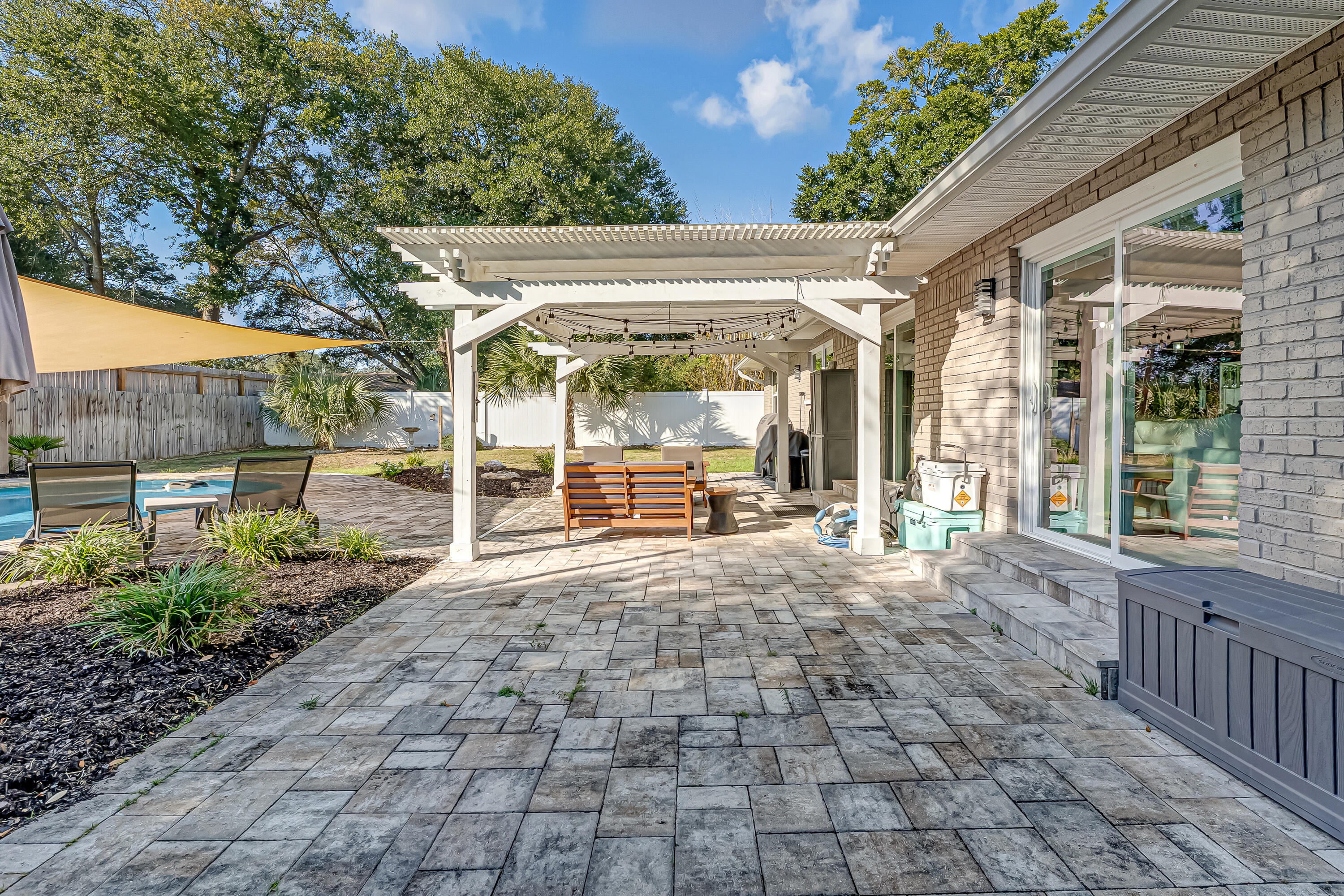 SUNSET BEACH - Residential