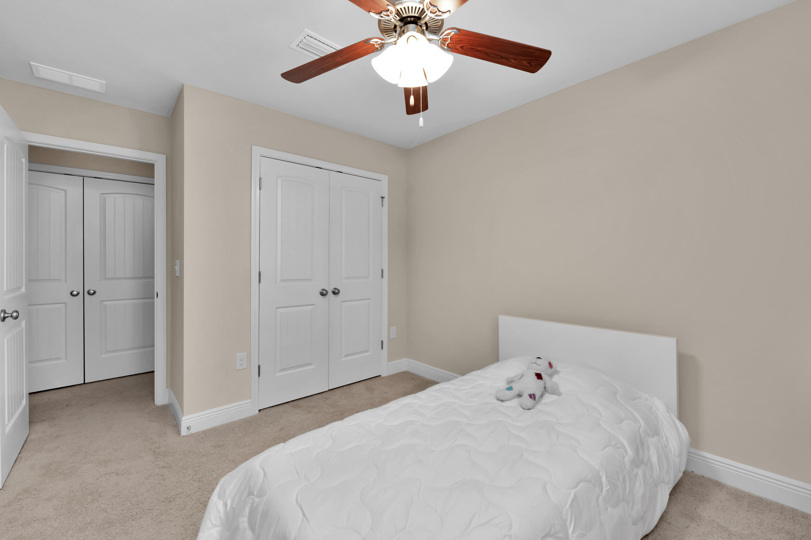 RESERVE POINTE - Residential