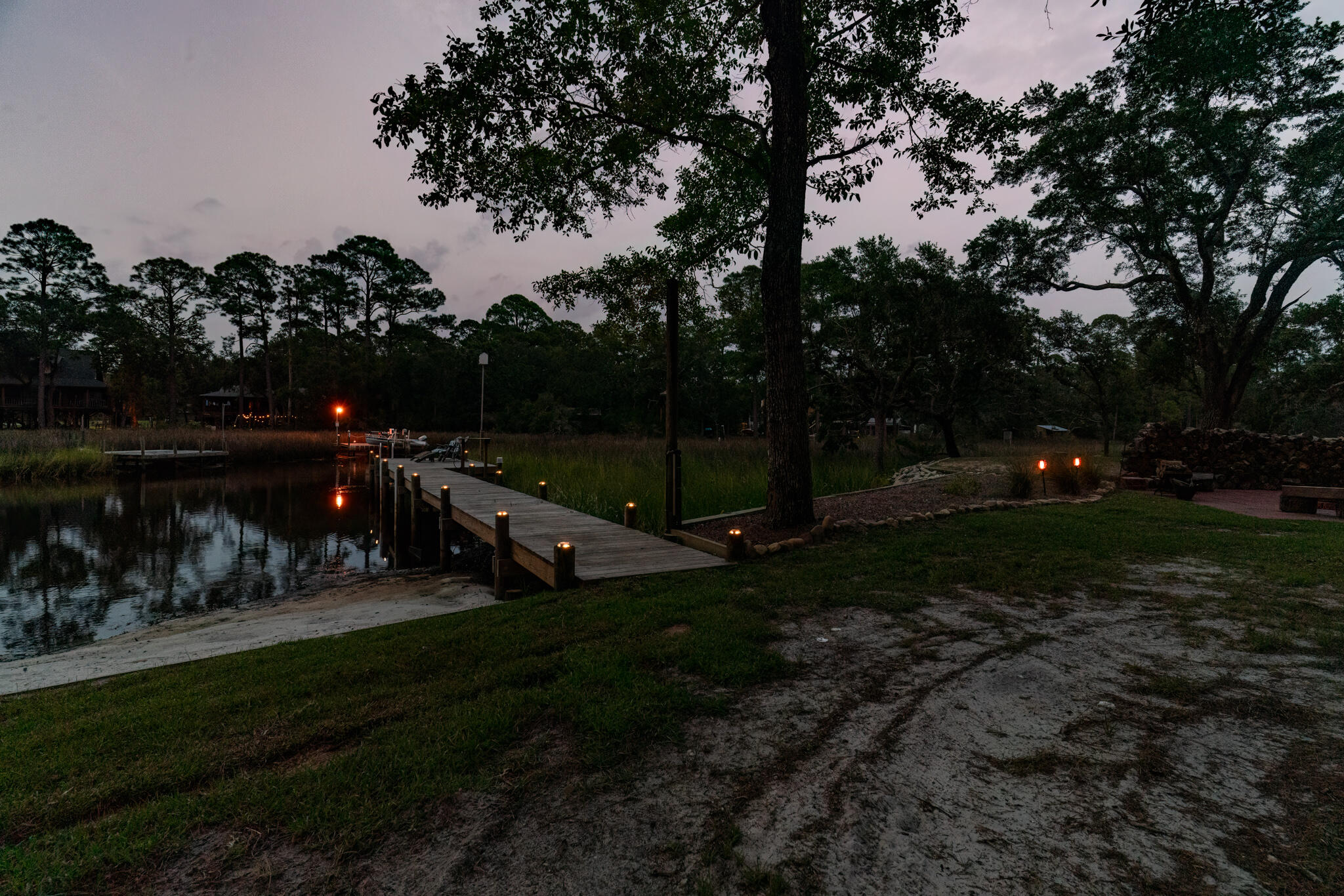 RACCOON BAYOU - Residential