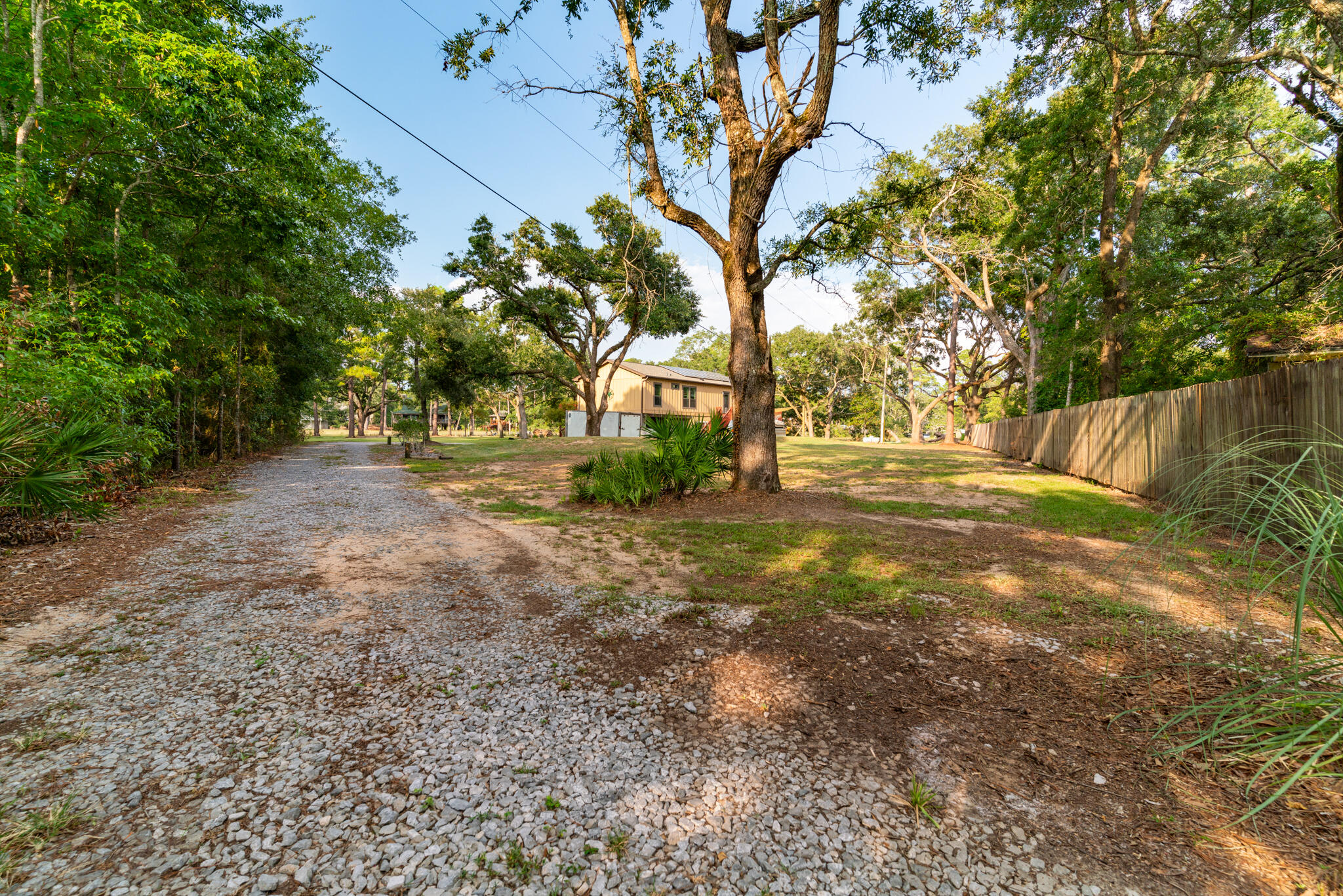 RACCOON BAYOU - Residential