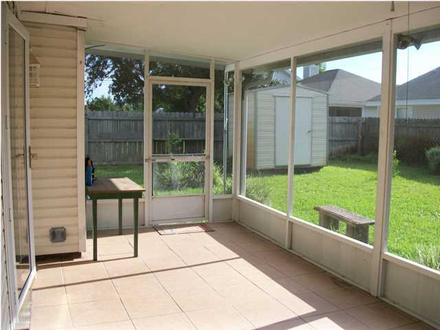 SANDY RIDGE ESTATES - Residential Lease