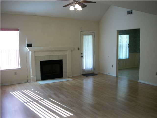 SANDY RIDGE ESTATES - Residential Lease