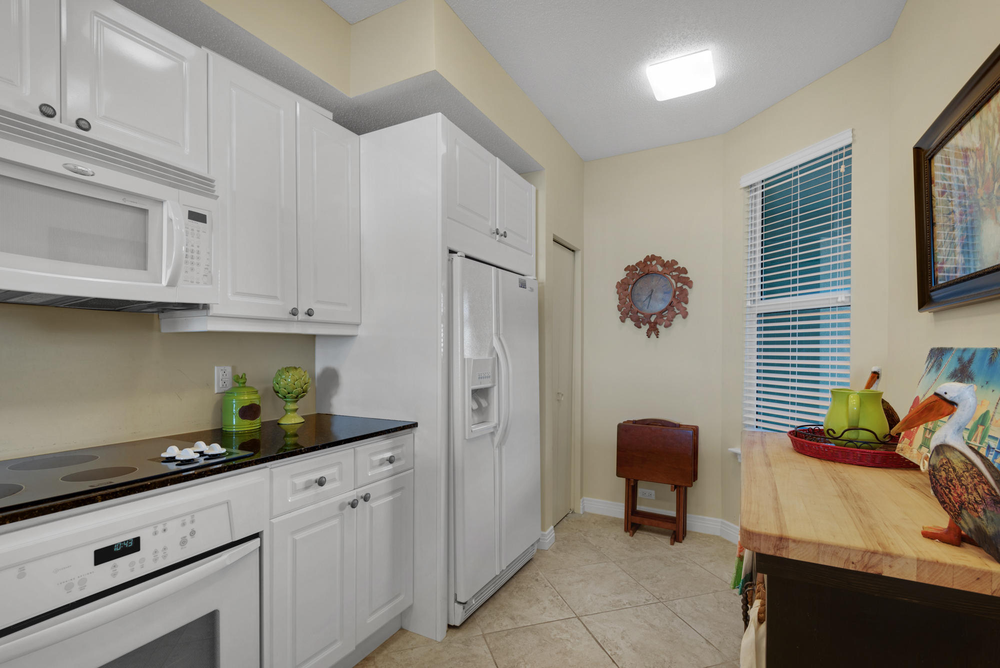 BEACH COLONY WEST CONDO - Residential