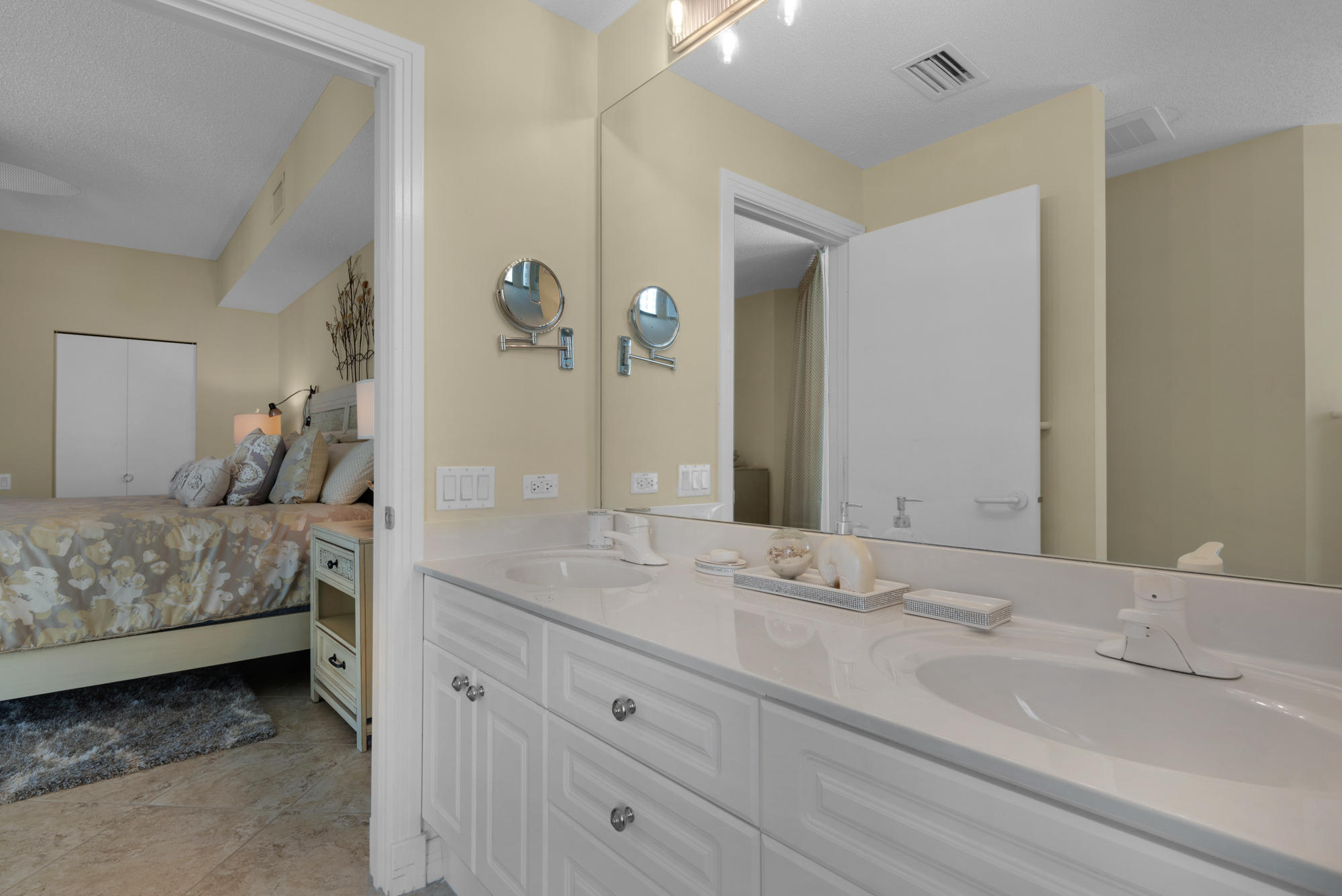 BEACH COLONY WEST CONDO - Residential