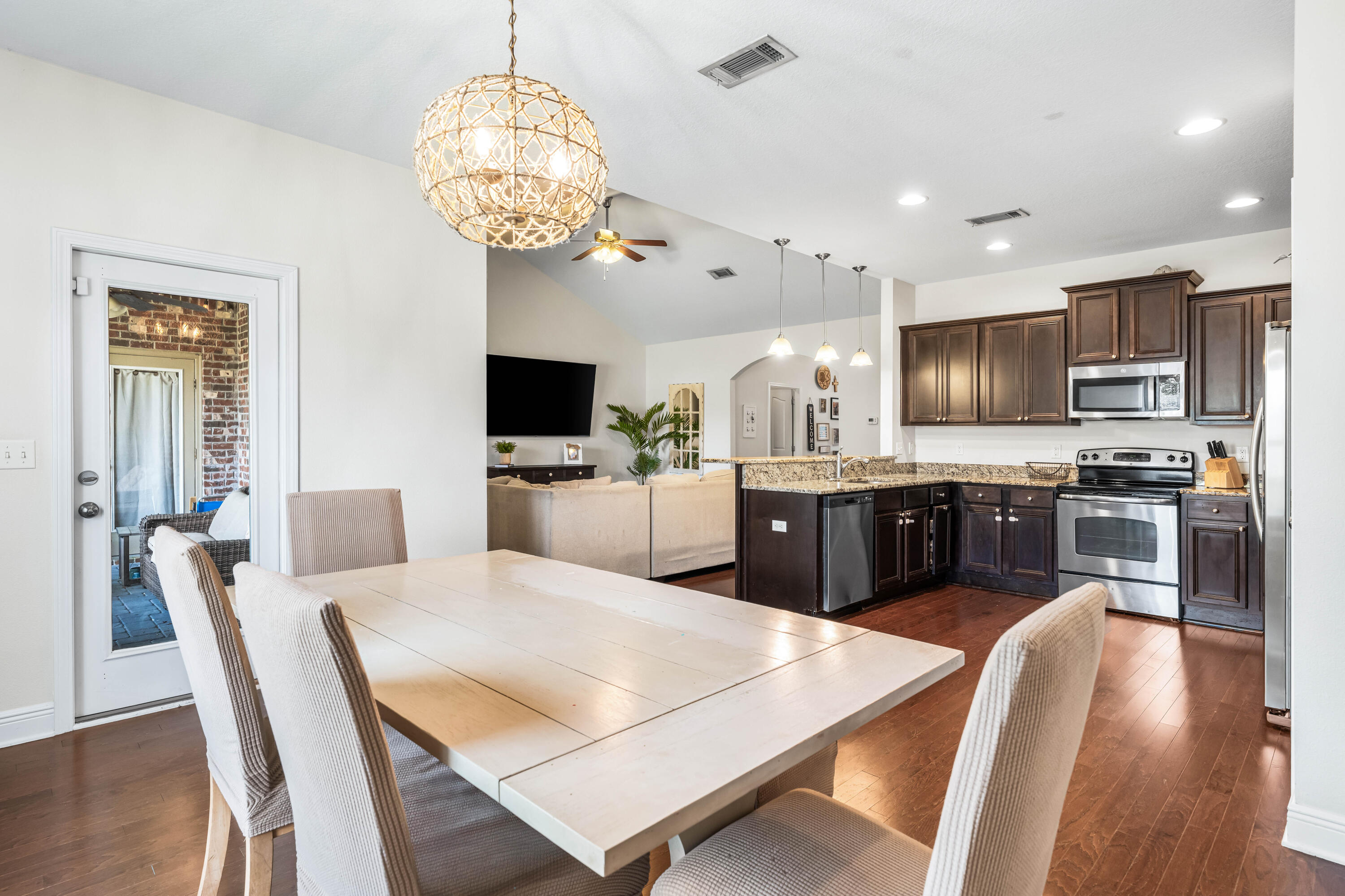 PEACH CREEK PH 1 - Residential