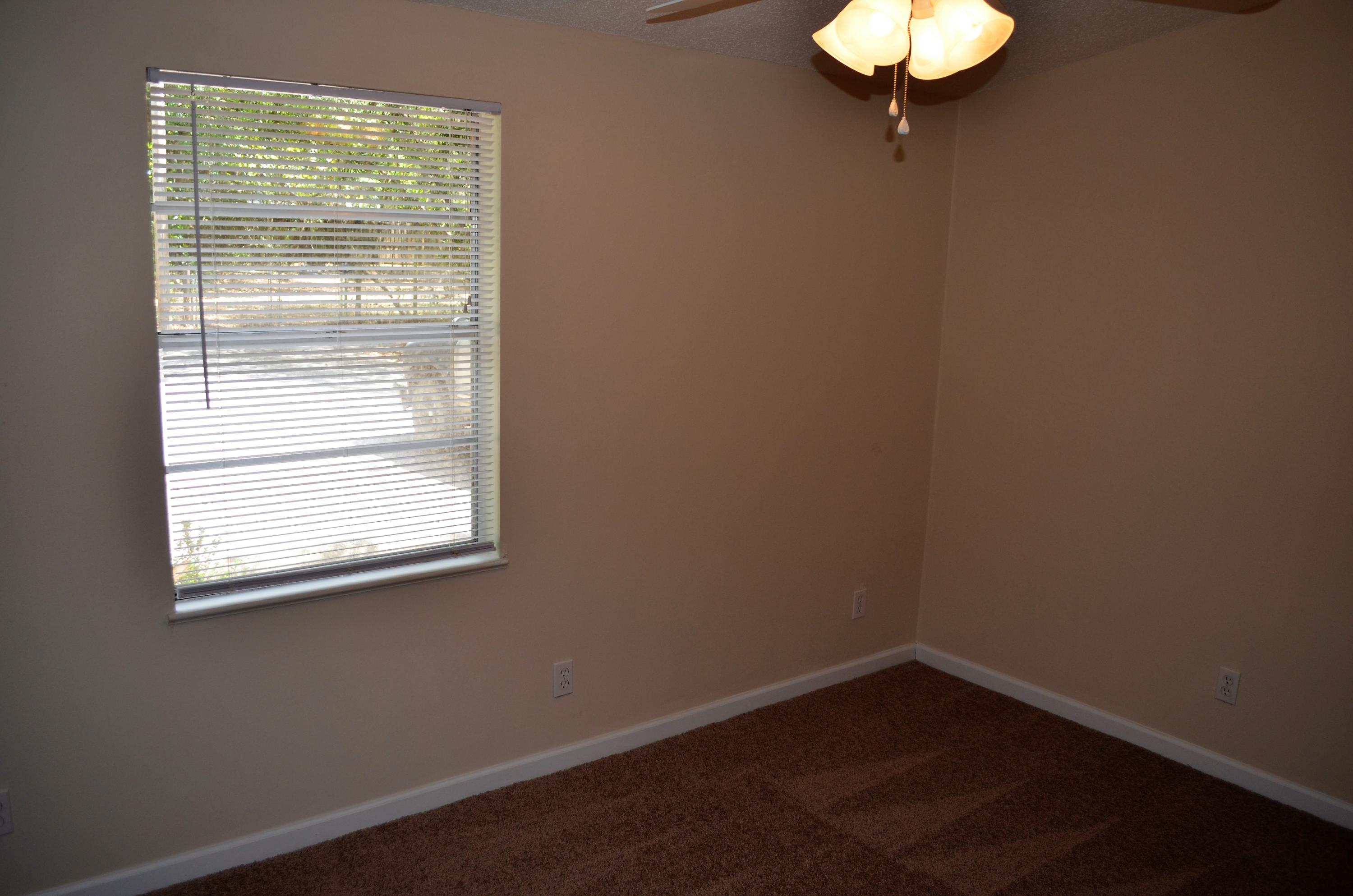 UNRECORDED SUBDIVISION - Residential Lease