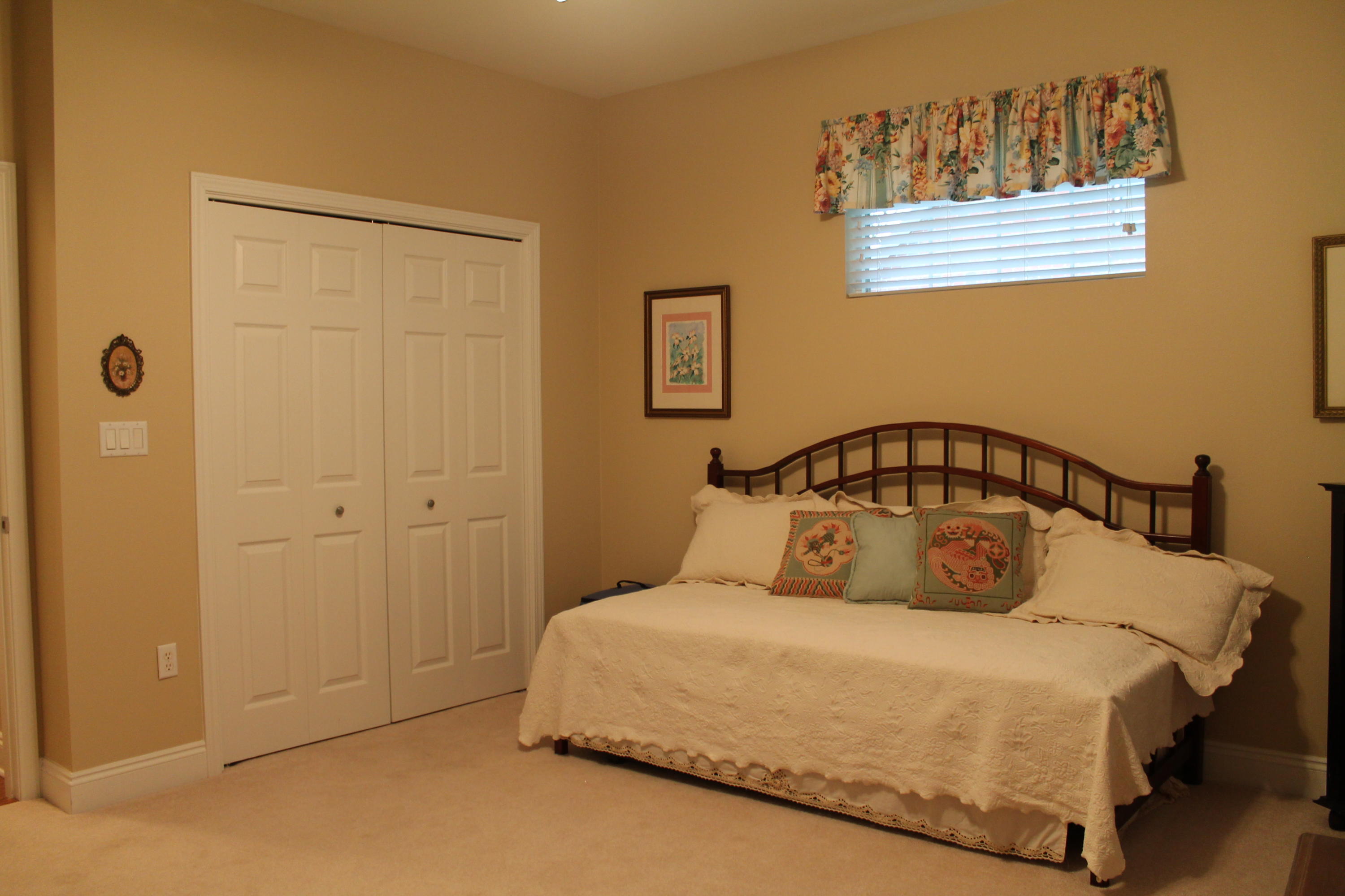 ROCKY BAYOU CC EST #9 LOT 39 - Residential