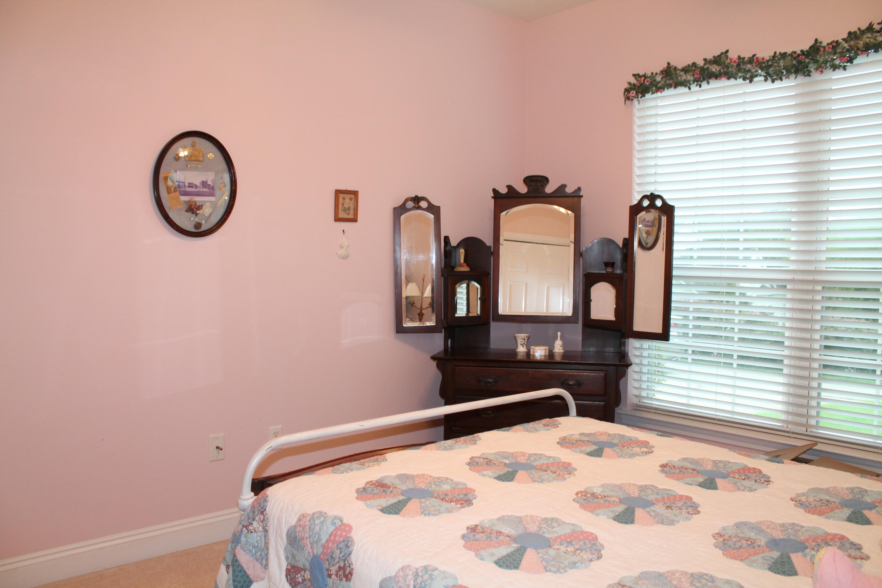 ROCKY BAYOU CC EST #9 LOT 39 - Residential