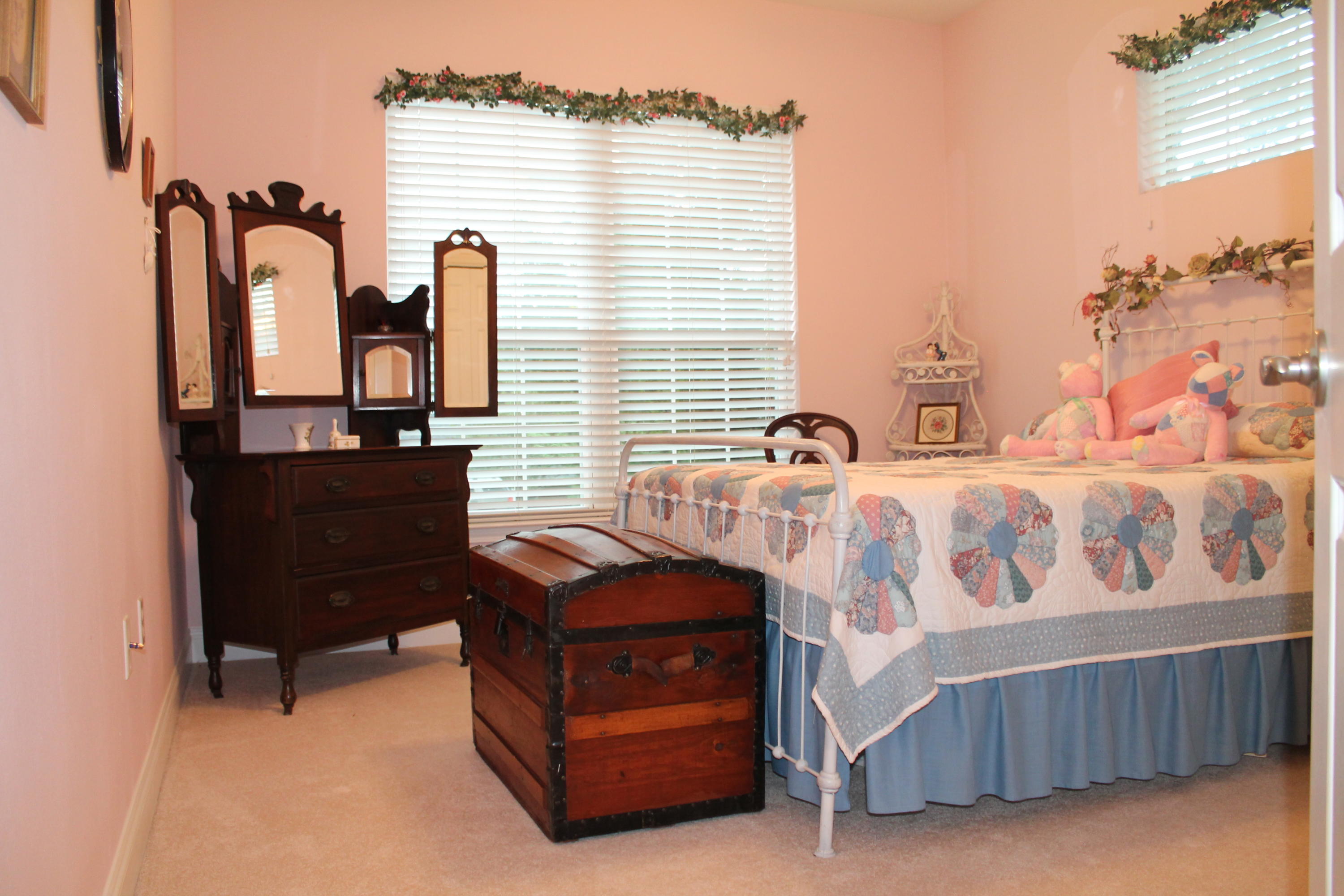 ROCKY BAYOU CC EST #9 LOT 39 - Residential