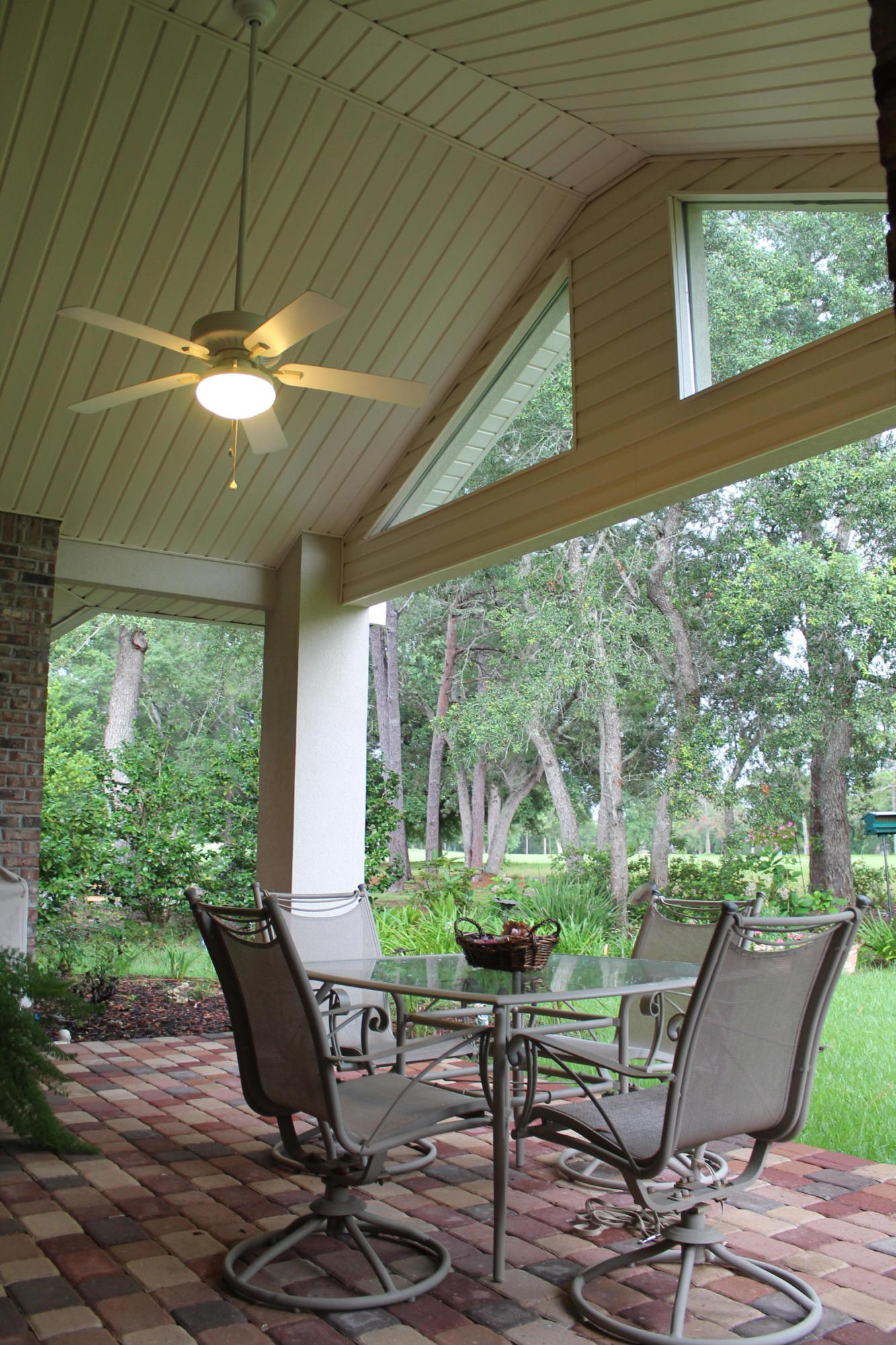 ROCKY BAYOU CC EST #9 LOT 39 - Residential